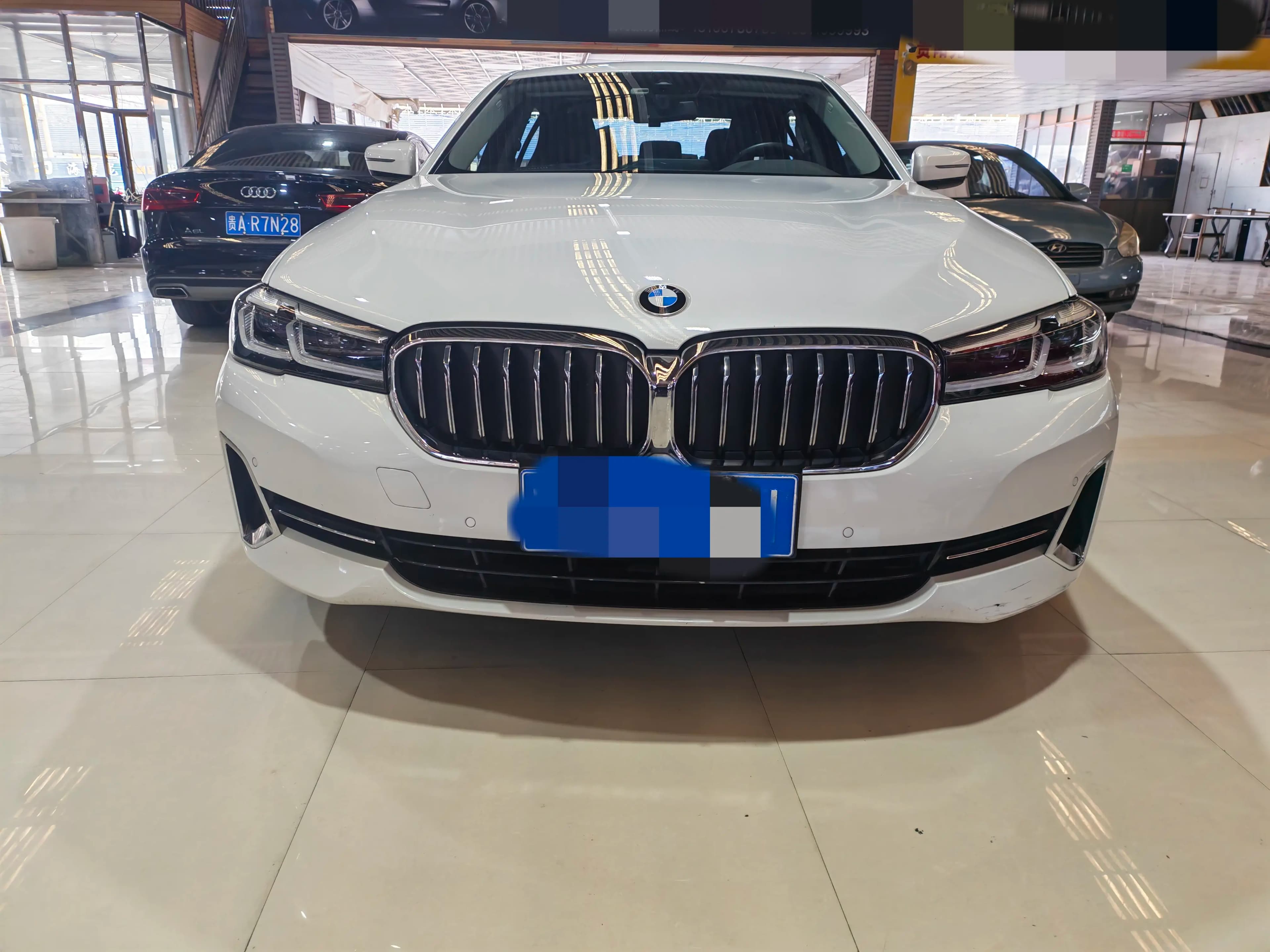BMW 5 Series 2022 г. 65090 км. — фото 2
