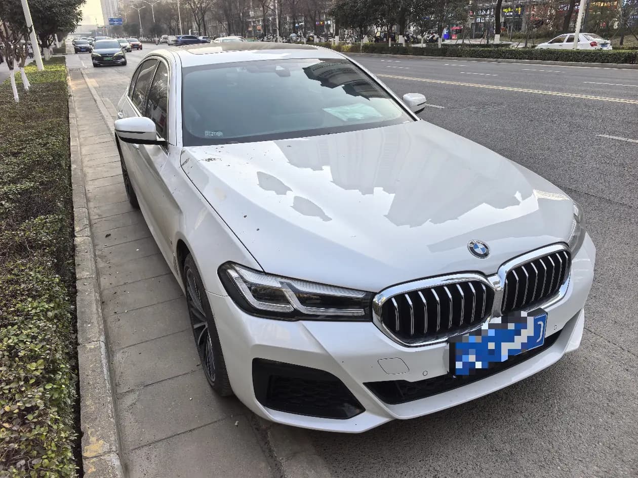 BMW 5 Series 2024 г. 24077 км. — фото 3