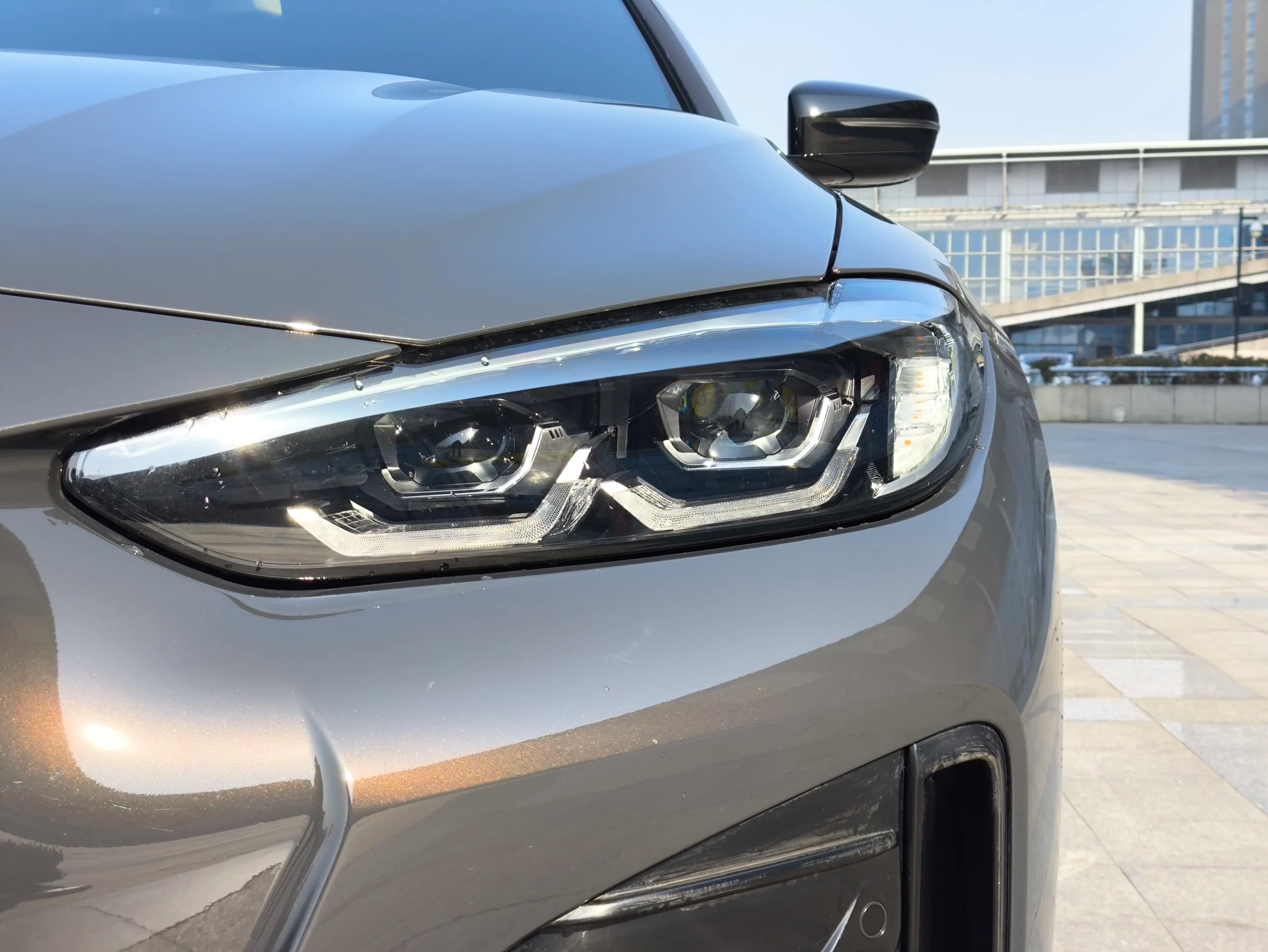 BMW i4 2022 г. 34096 км. — фото 6