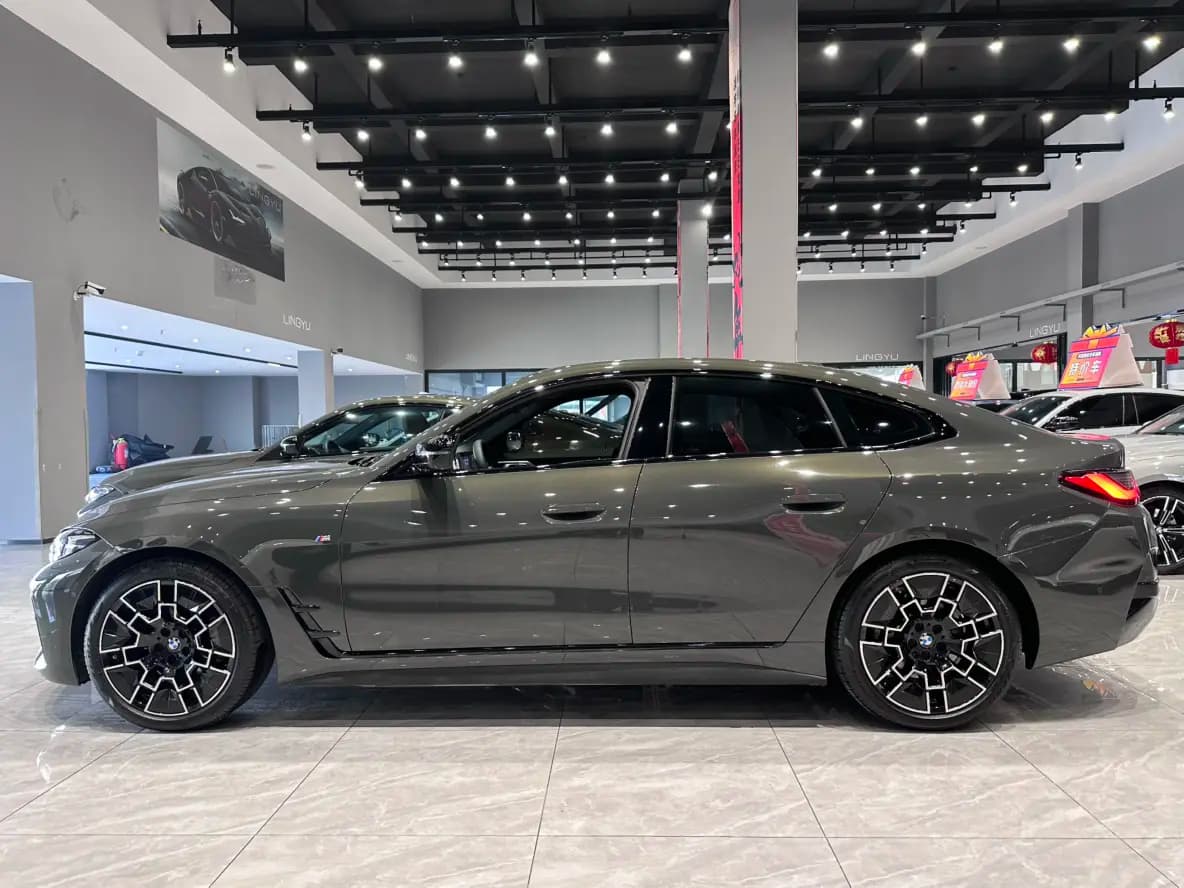 BMW 4 Series 2025 г. 6809 км. — фото 4