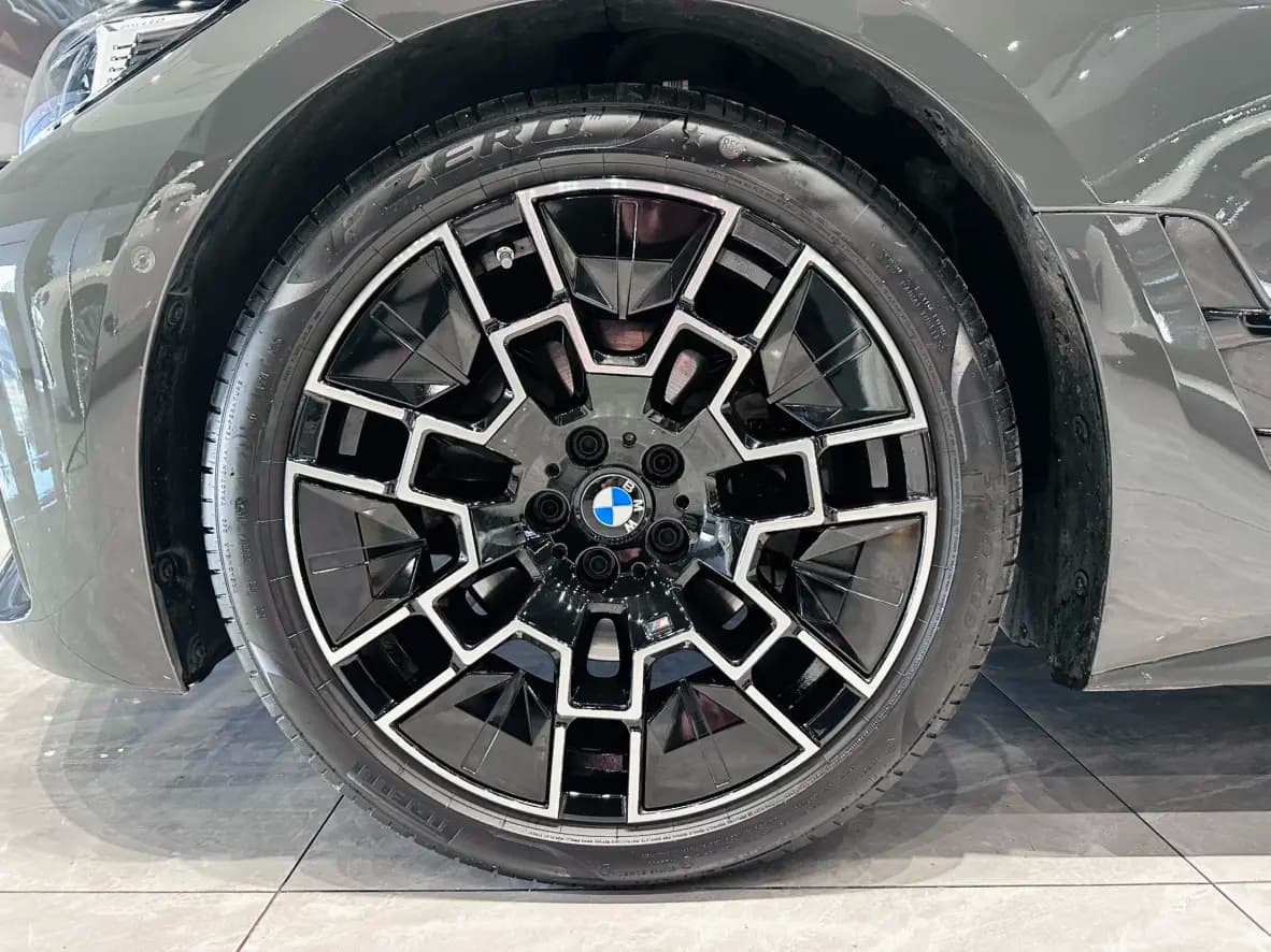 BMW 4 Series 2025 г. 6809 км. — фото 8