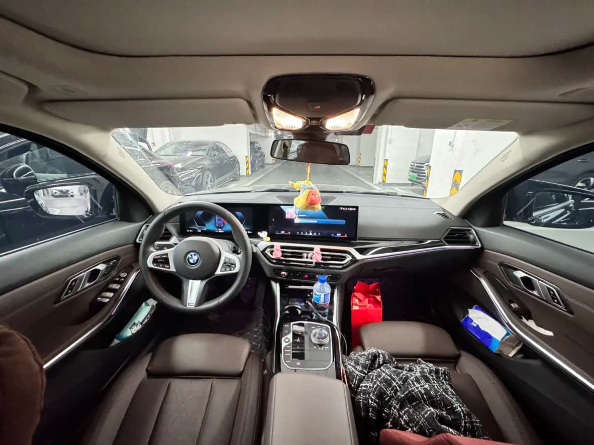 BMW i3 2024 г. 63011 км. — фото 9