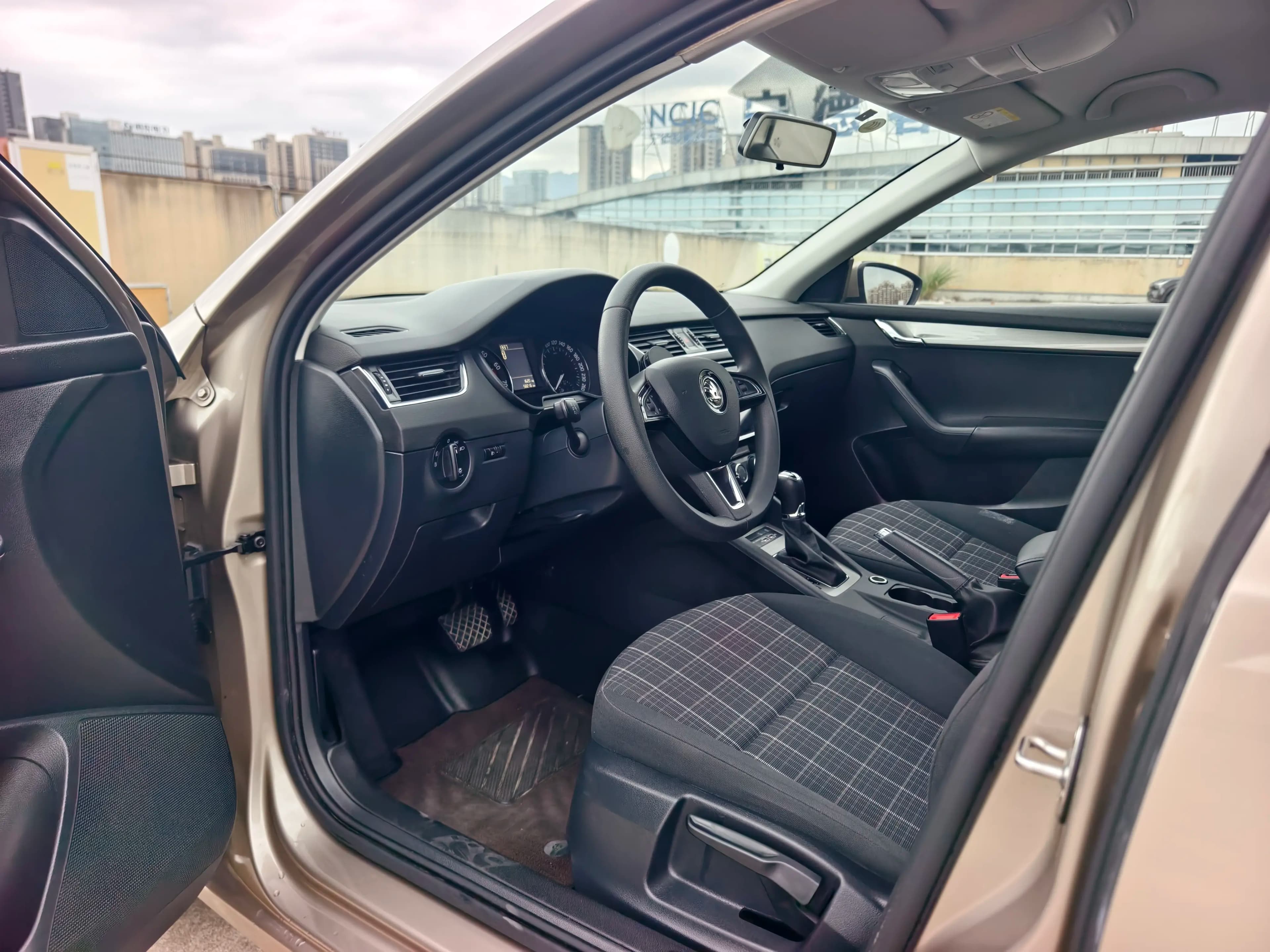 Skoda Octavia 2021 г. 58067 км. — фото 8