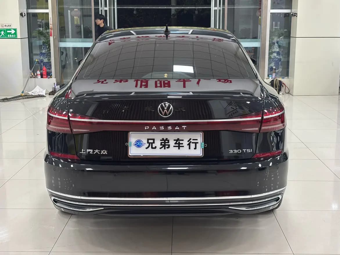 Volkswagen Passat 2023 г. 16350 км. — фото 3