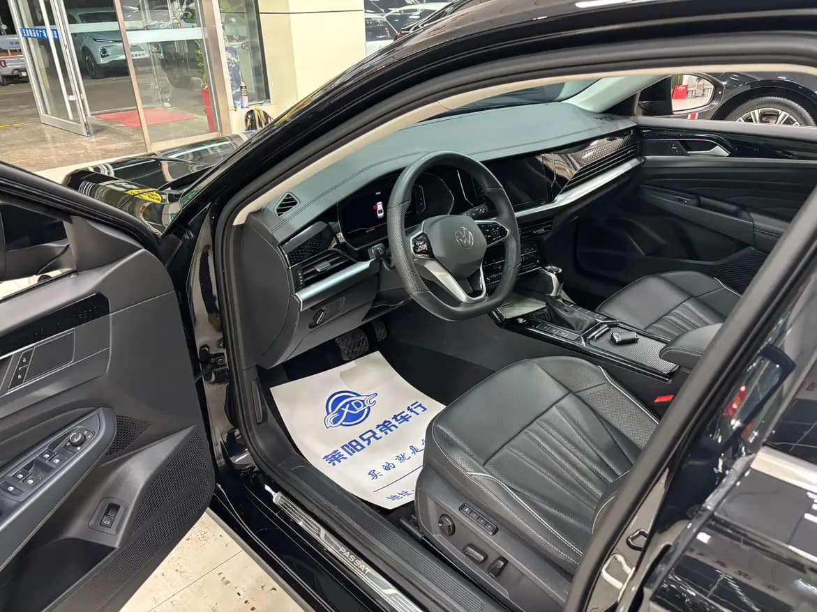 Volkswagen Passat 2023 г. 16350 км. — фото 7