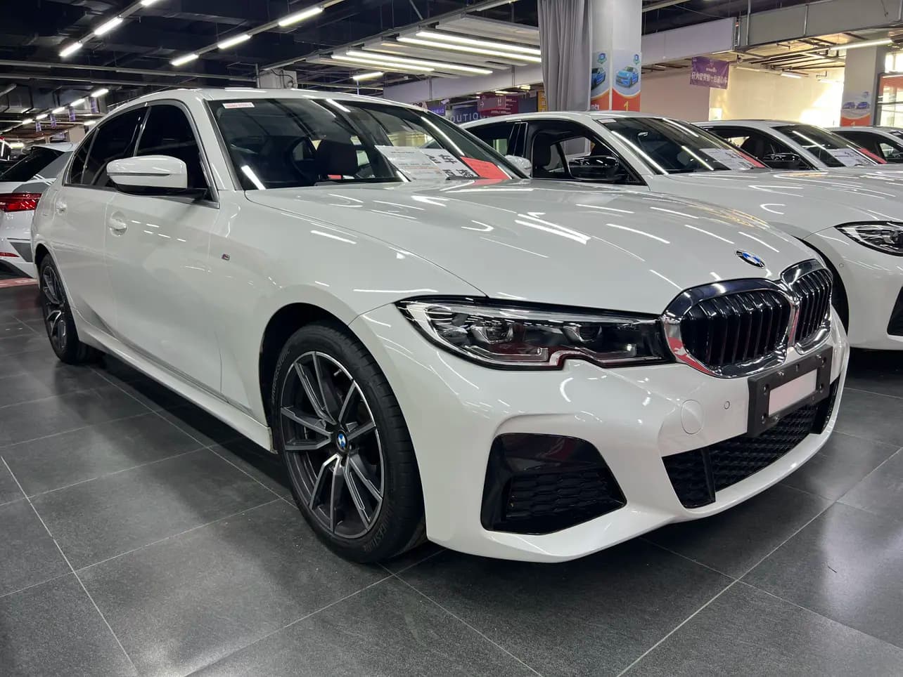 BMW 3 Series 2022 г. 44048 км. — фото 3