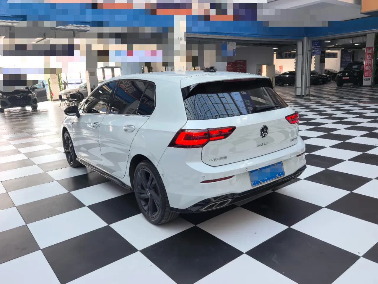 Volkswagen Golf 2022 г. 40000 км. — фото 4