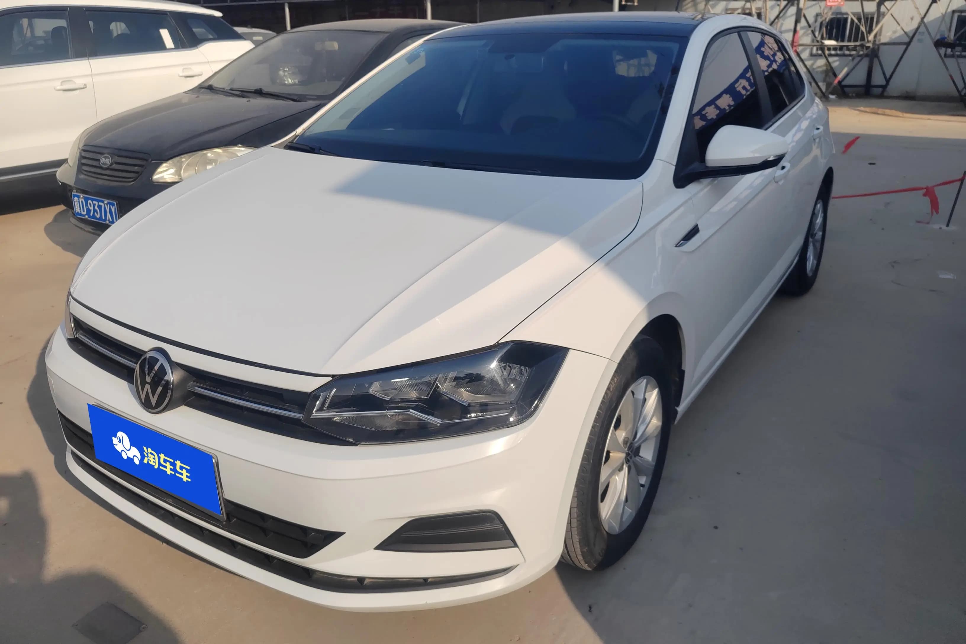 Volkswagen Polo 2023 г. 68161 км.