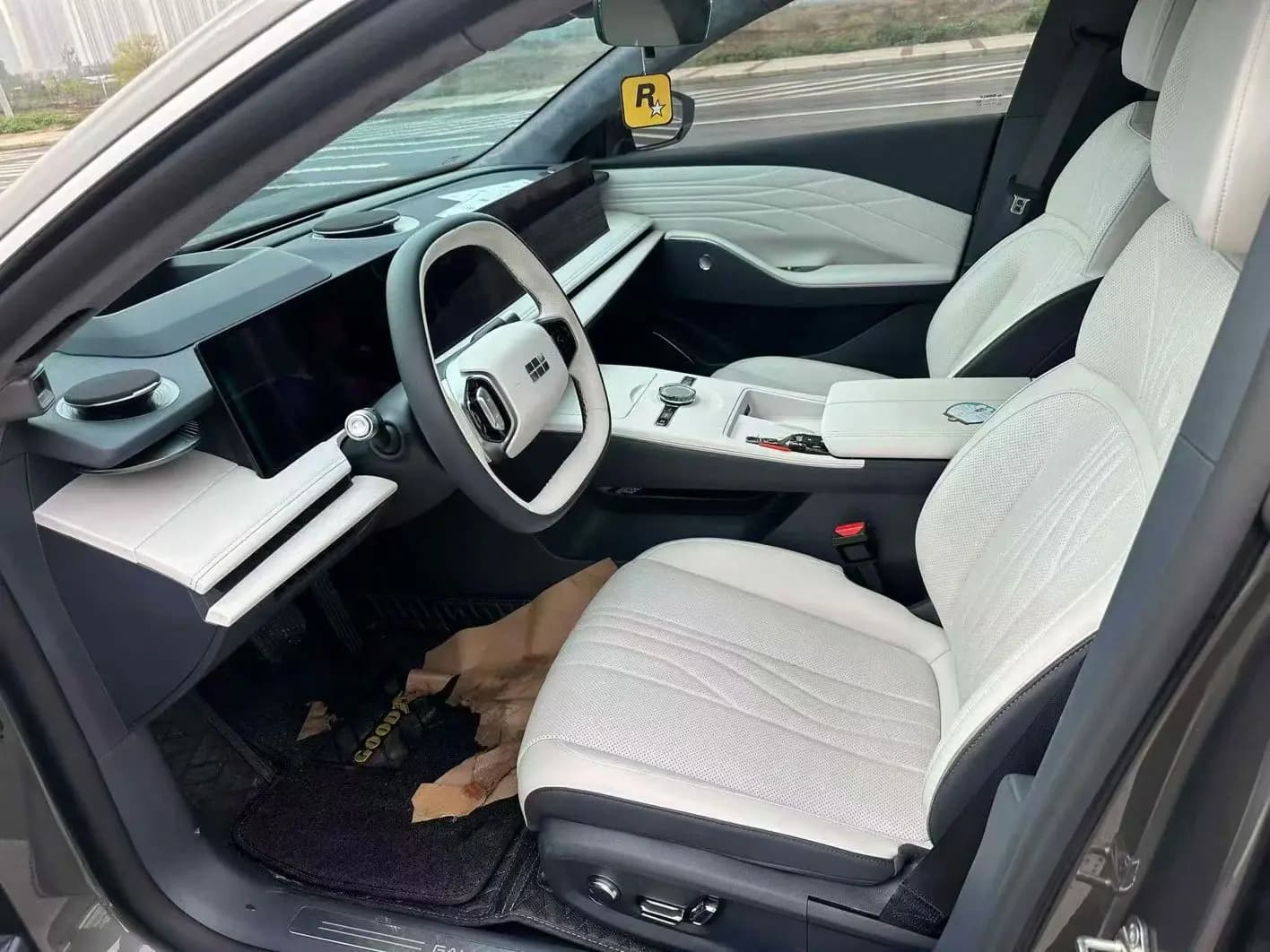 Geely Galaxy E8 2024 г. 21080 км. — фото 5