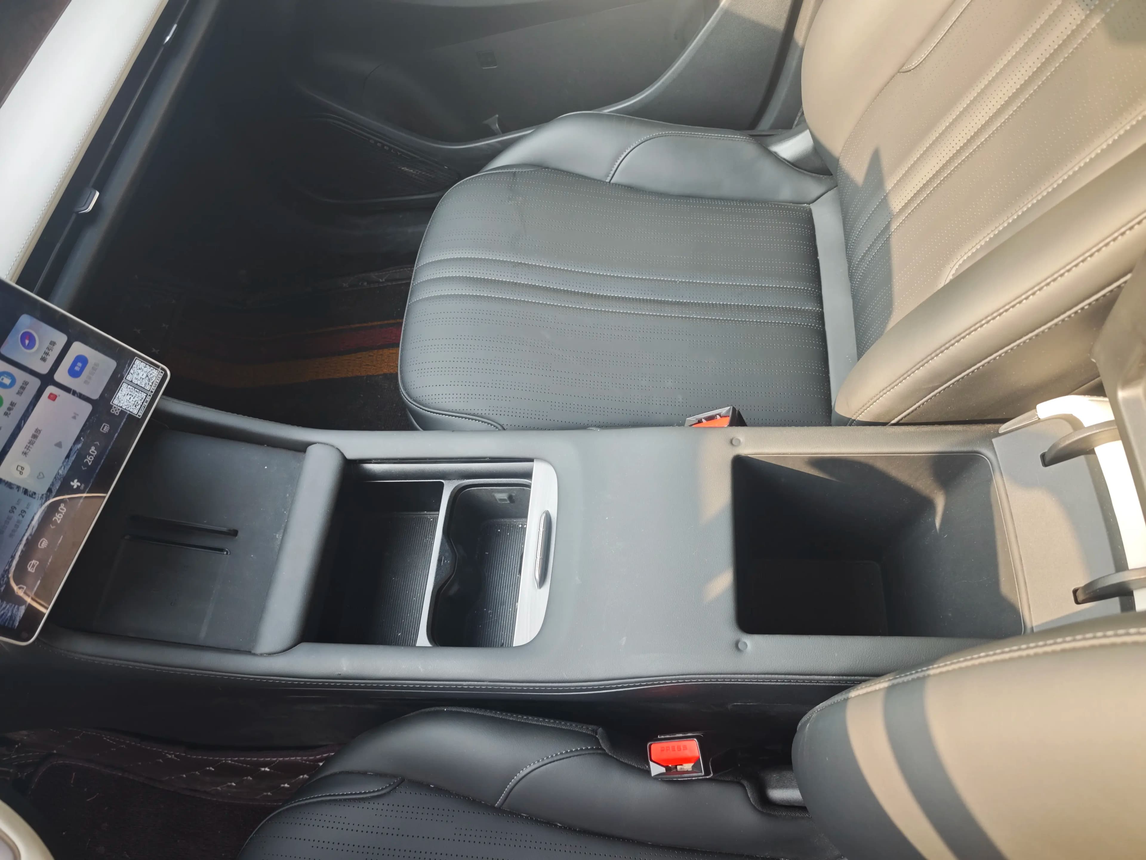 Geely Galaxy L7 2024 г. 16070 км. — фото 10
