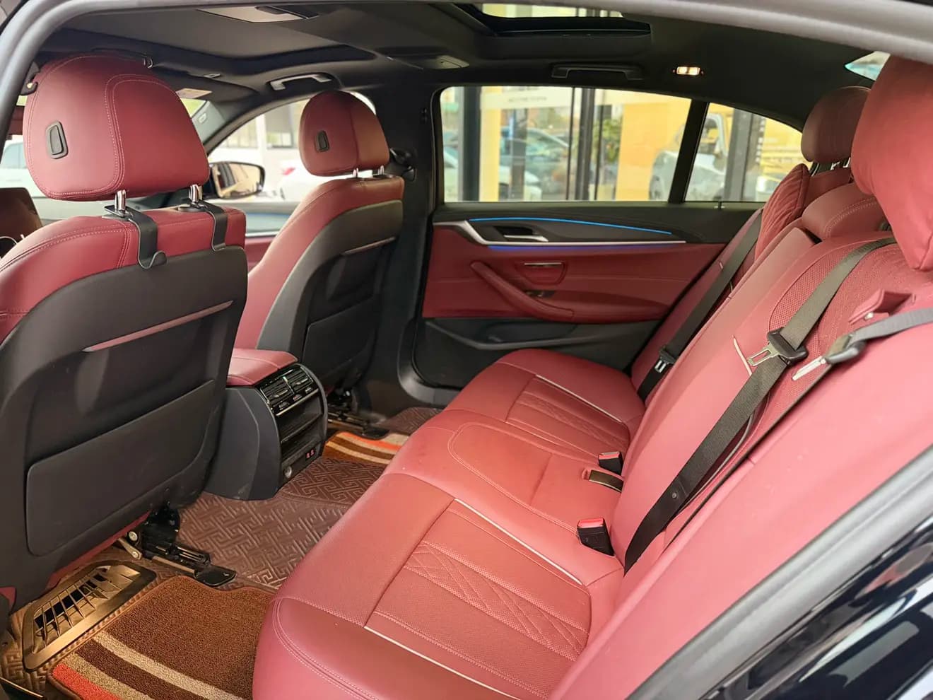 BMW 5 Series PHEV 2021 г. 40700 км. — фото 14