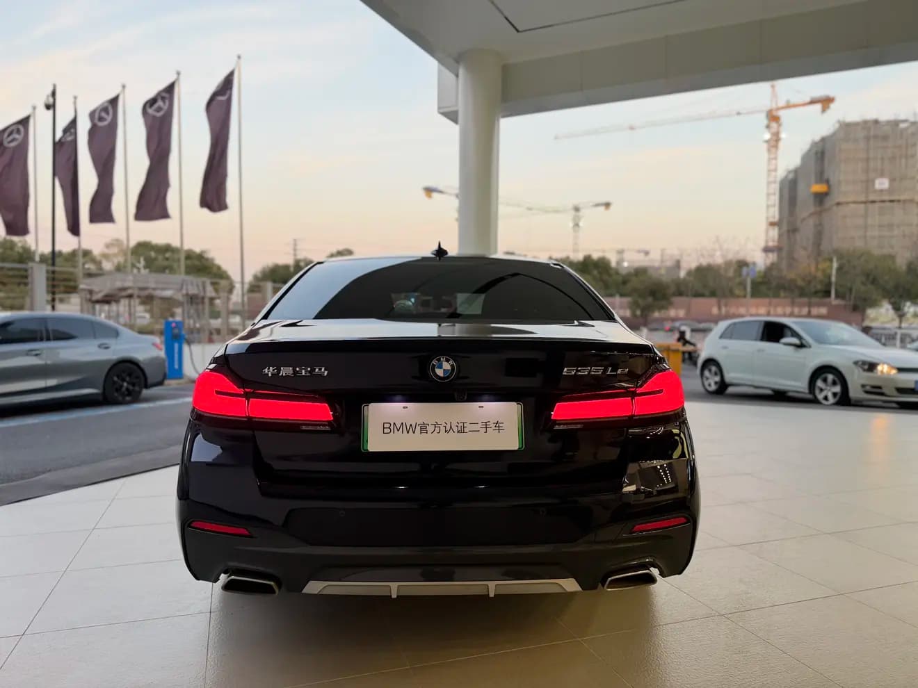 BMW 5 Series PHEV 2021 г. 40700 км. — фото 4