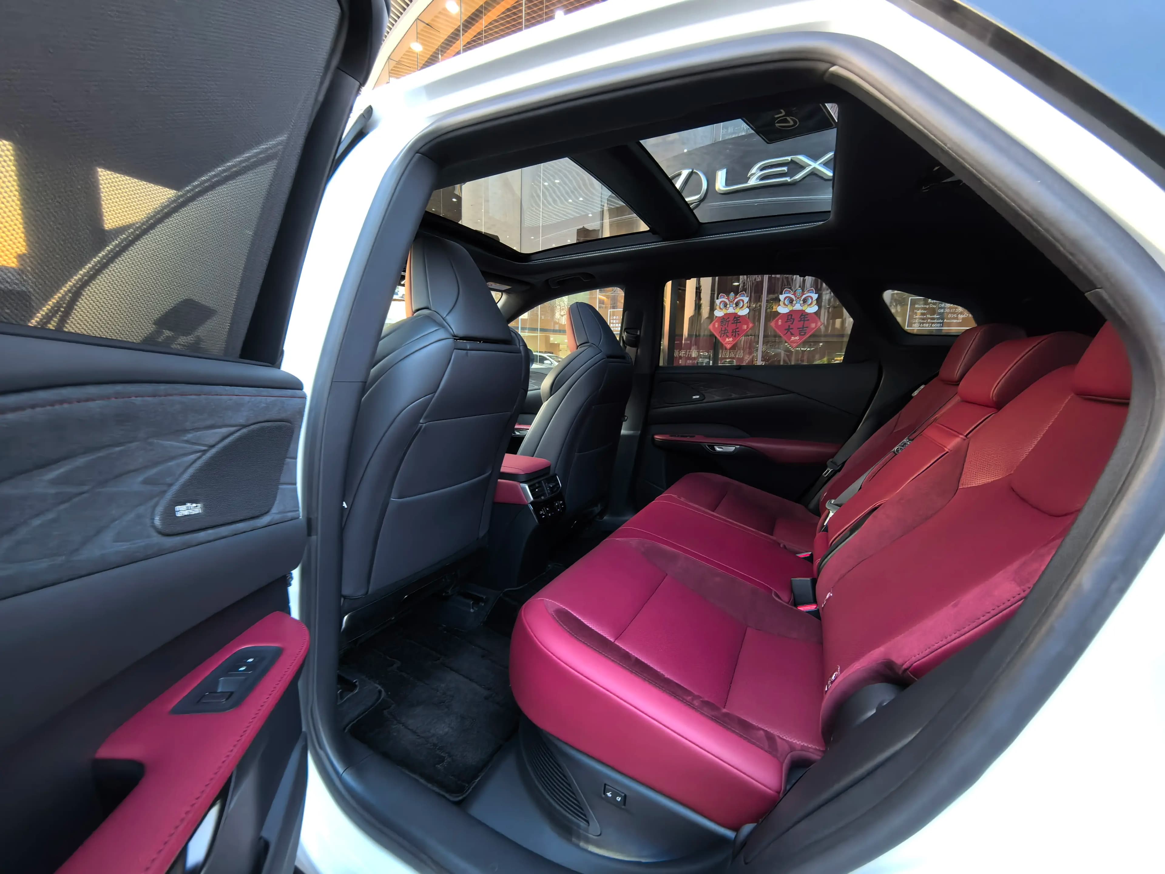 Lexus RX 2023 г. 23073 км. — фото 11
