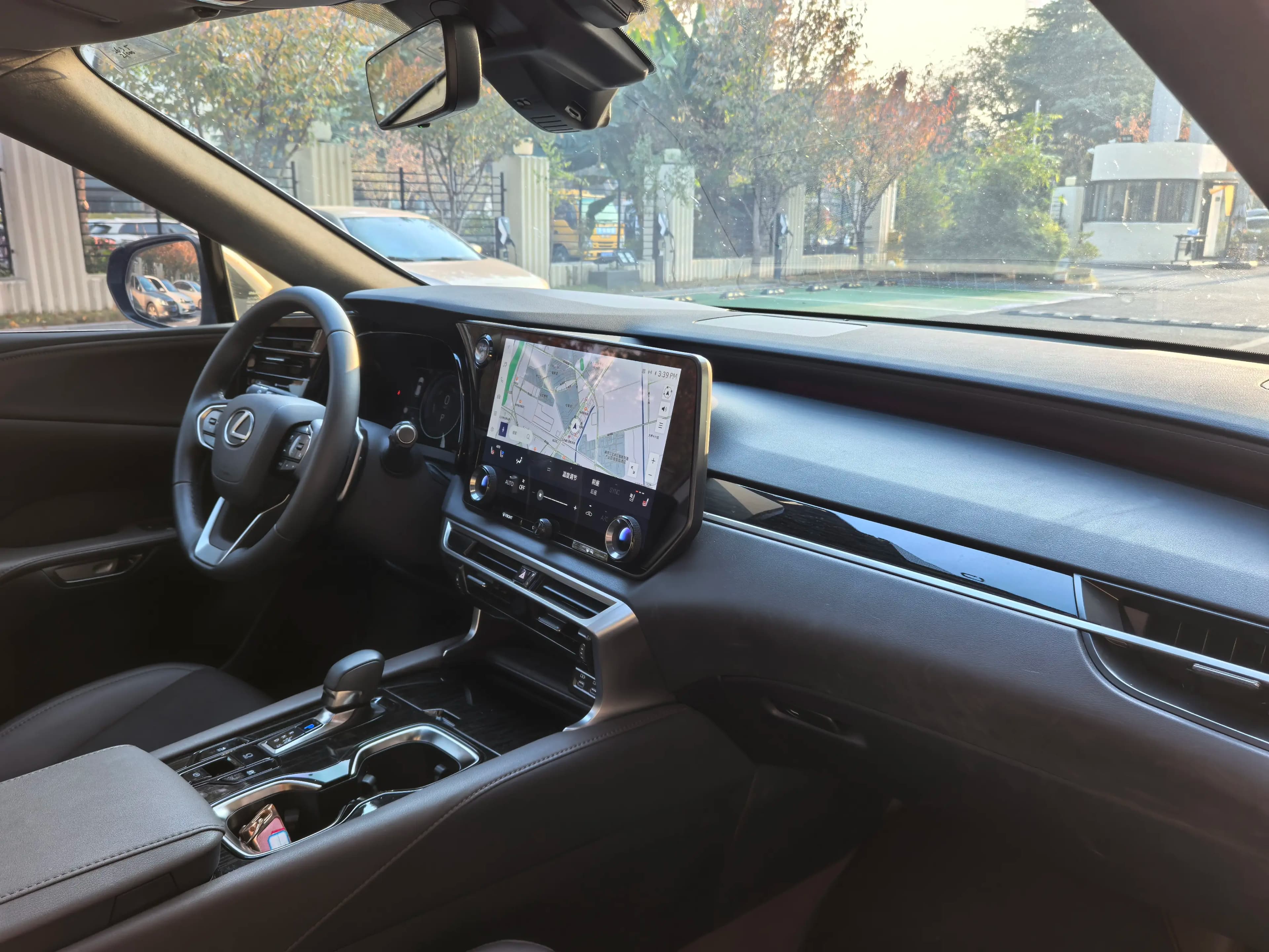 Lexus RX 2024 г. 12075 км. — фото 12