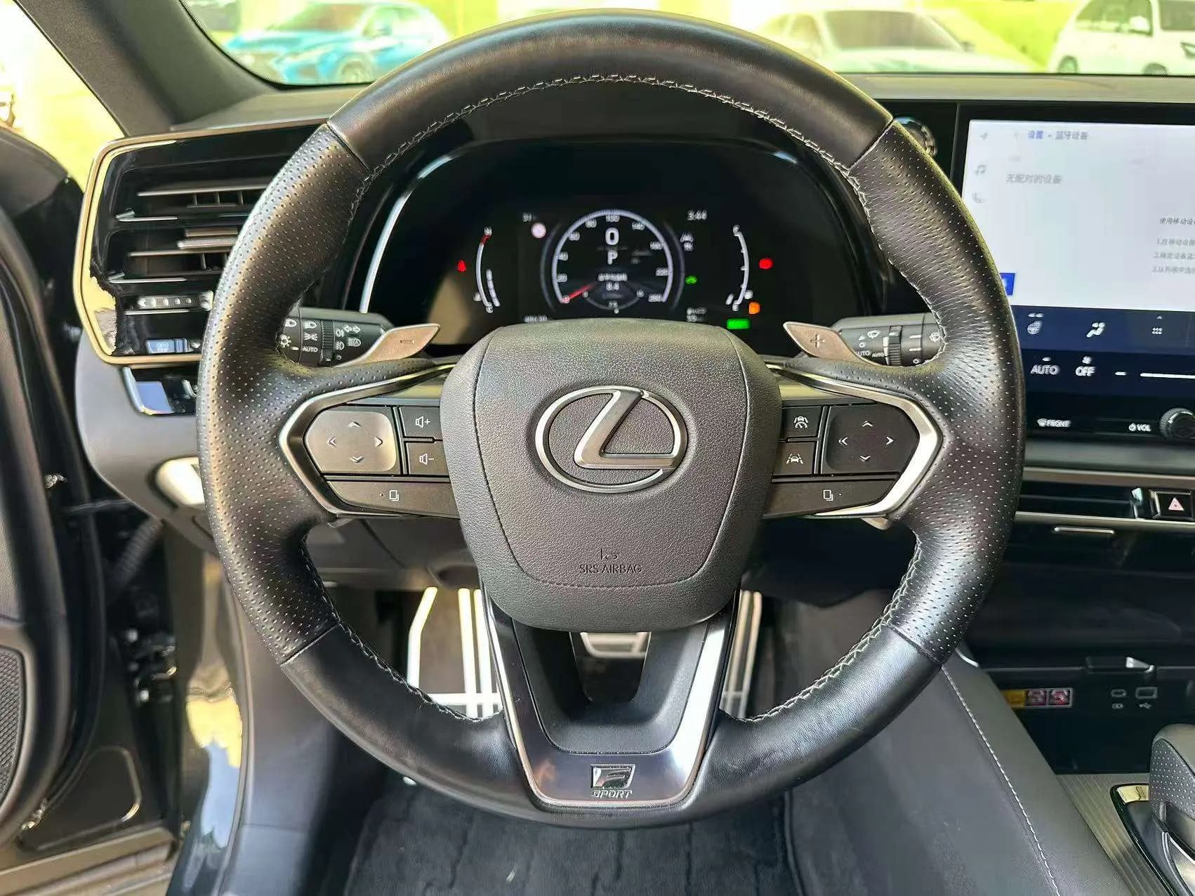 Lexus RX 2023 г. 48076 км. — фото 20