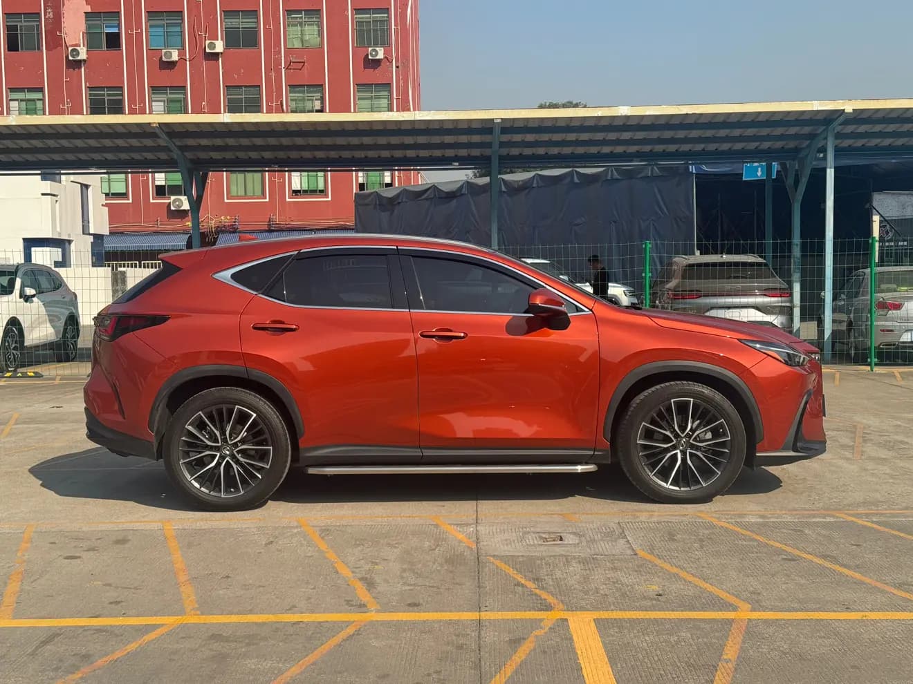 Lexus NX 2022 г. 27130 км. — фото 8