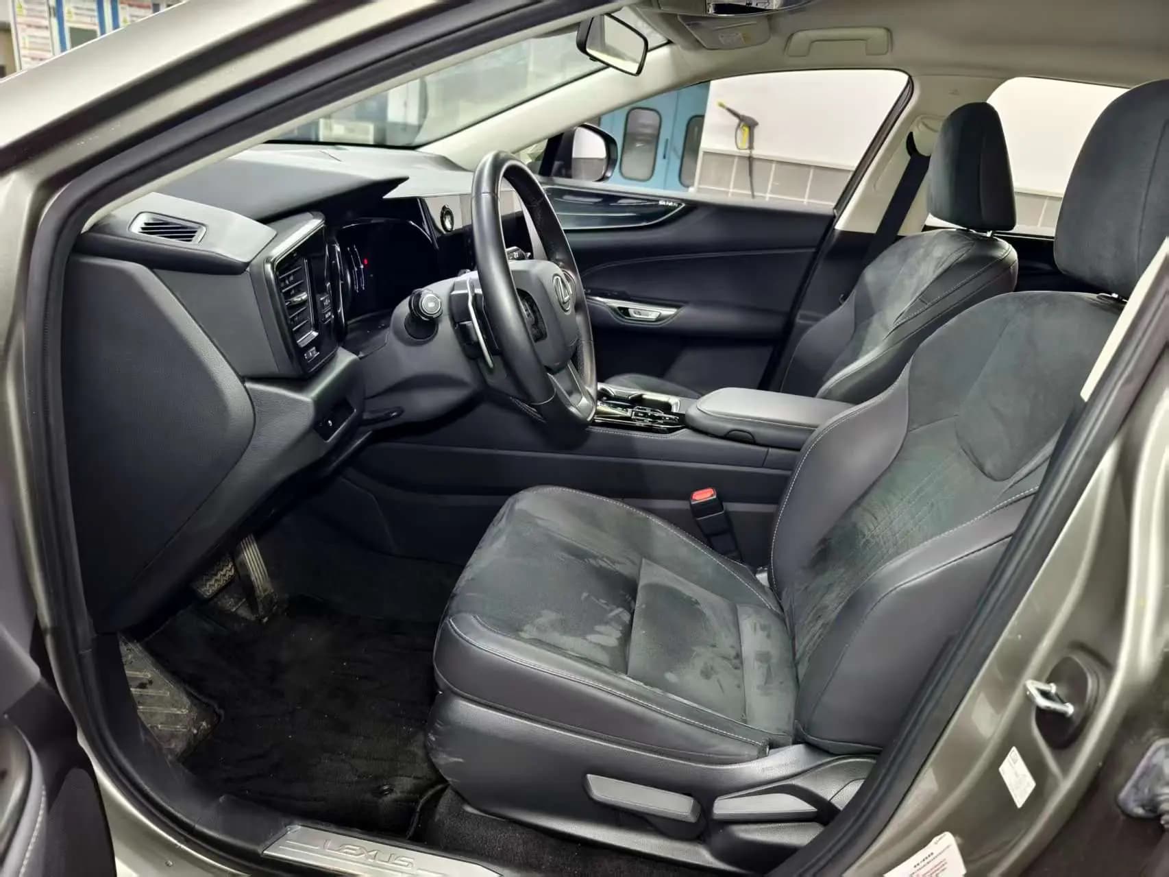 Lexus NX 2023 г. 26131 км. — фото 23