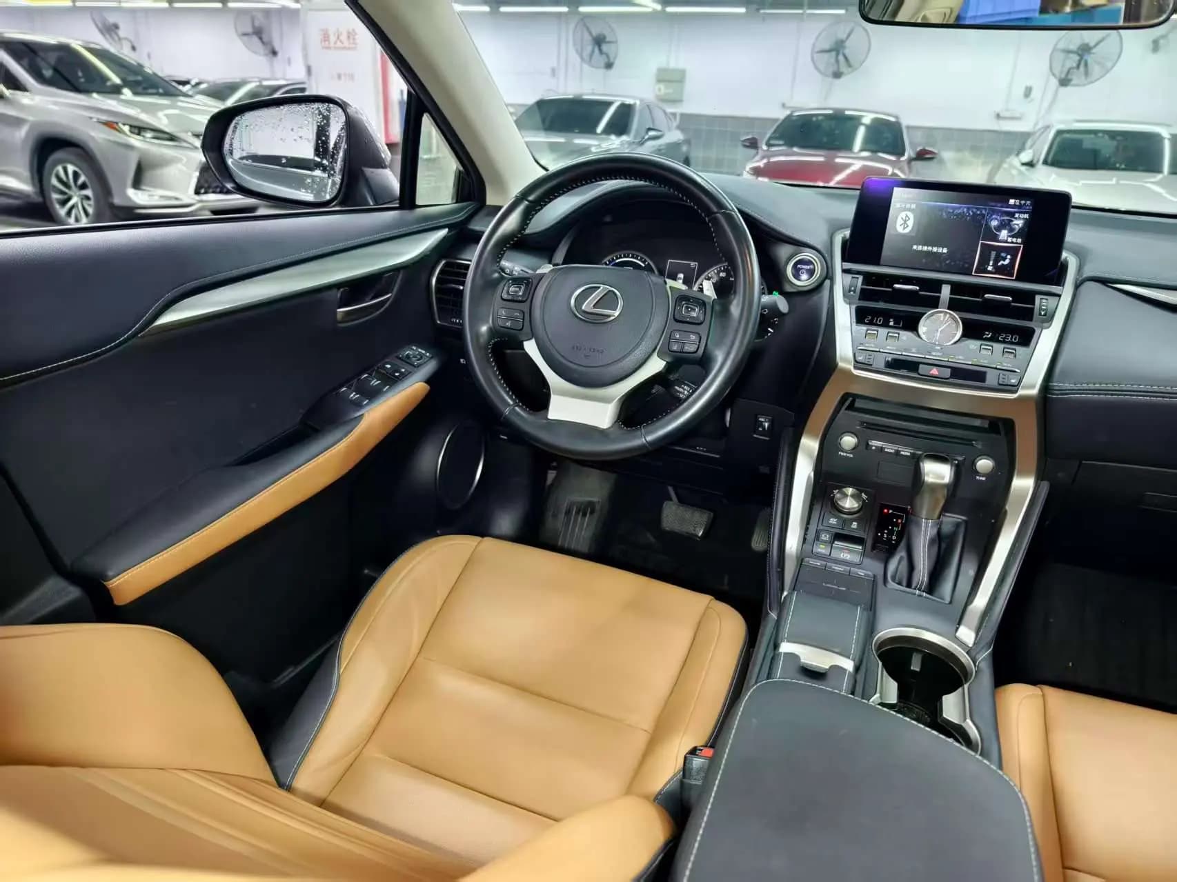 Lexus NX 2021 г. 53132 км. — фото 10