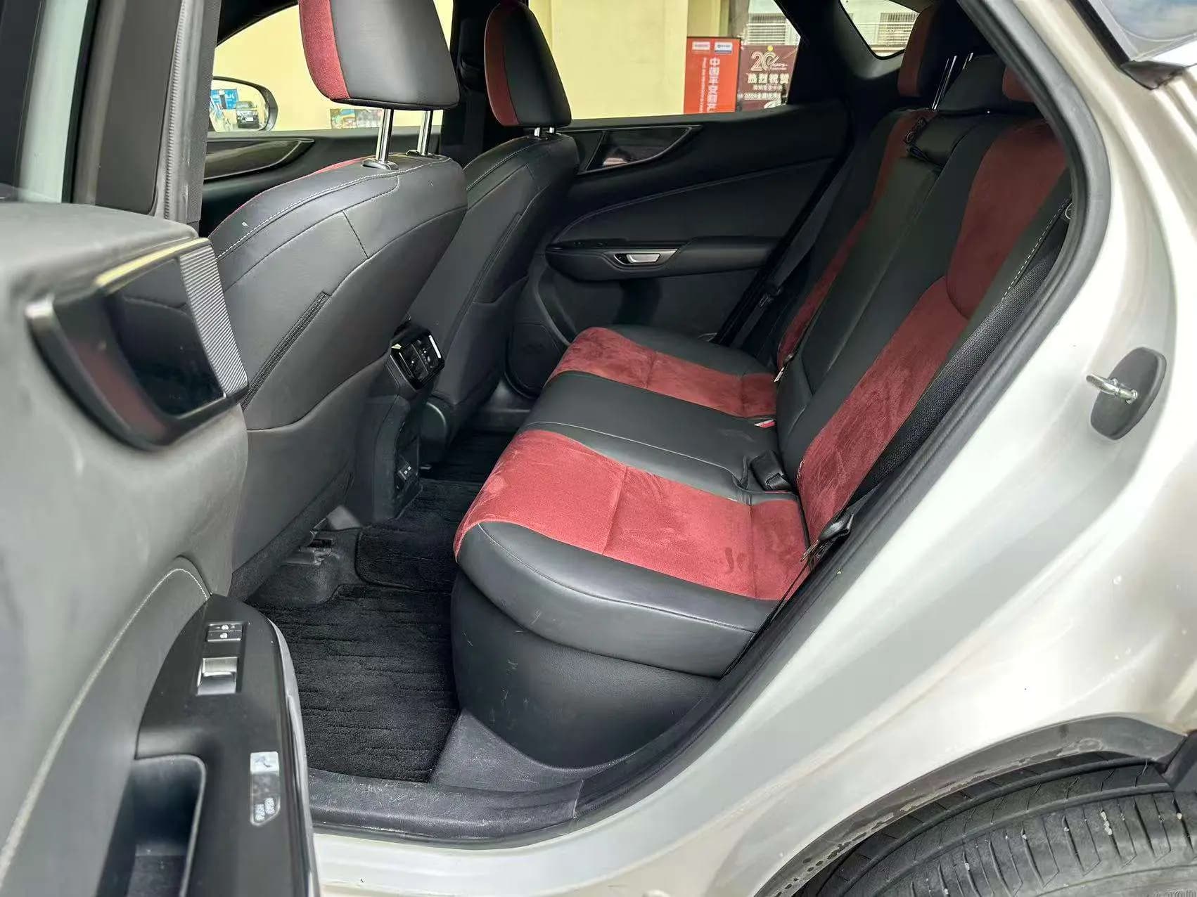 Lexus NX 2023 г. 45133 км. — фото 25