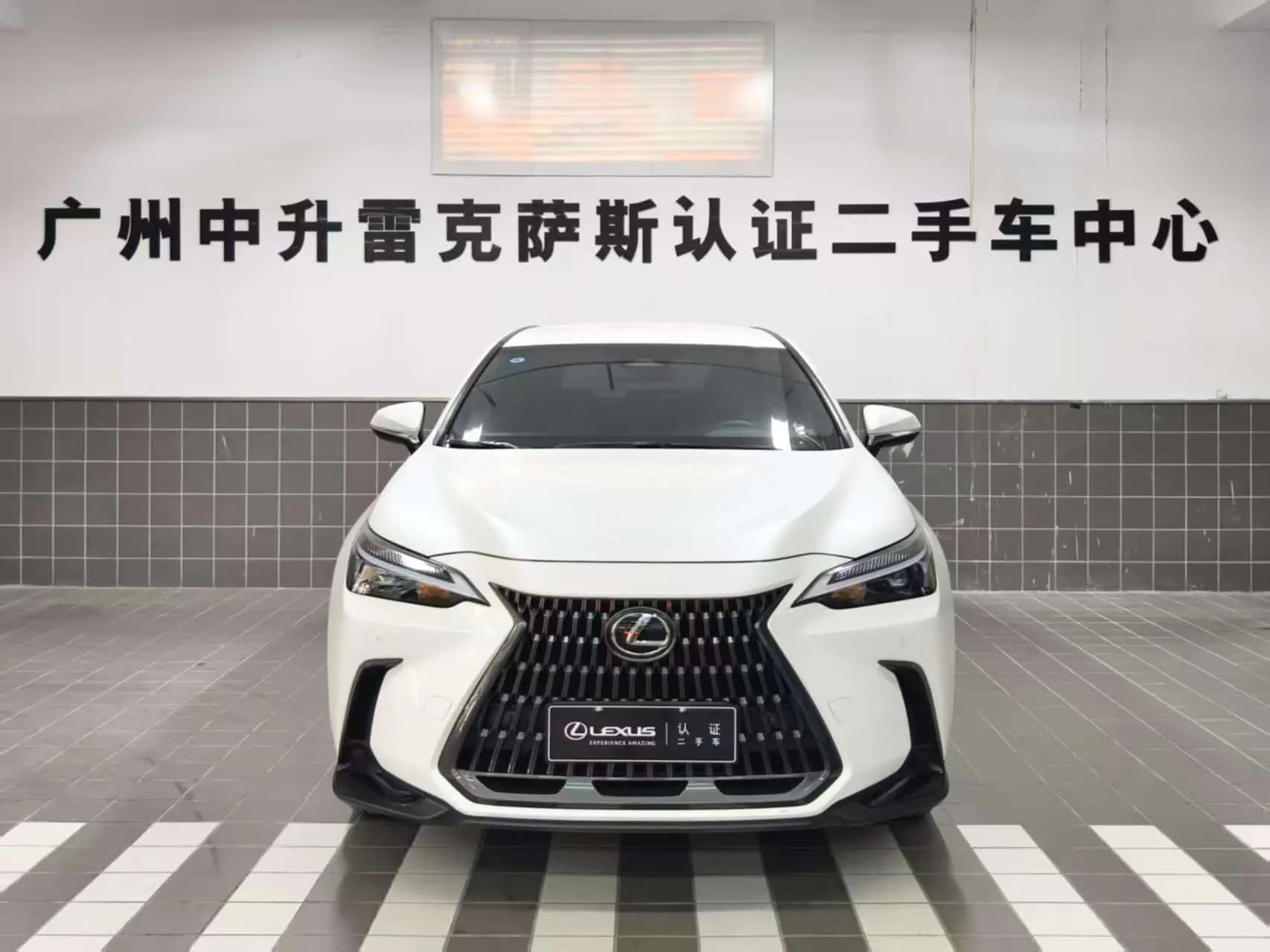 Lexus NX 2024 г. 50134 км. — фото 2