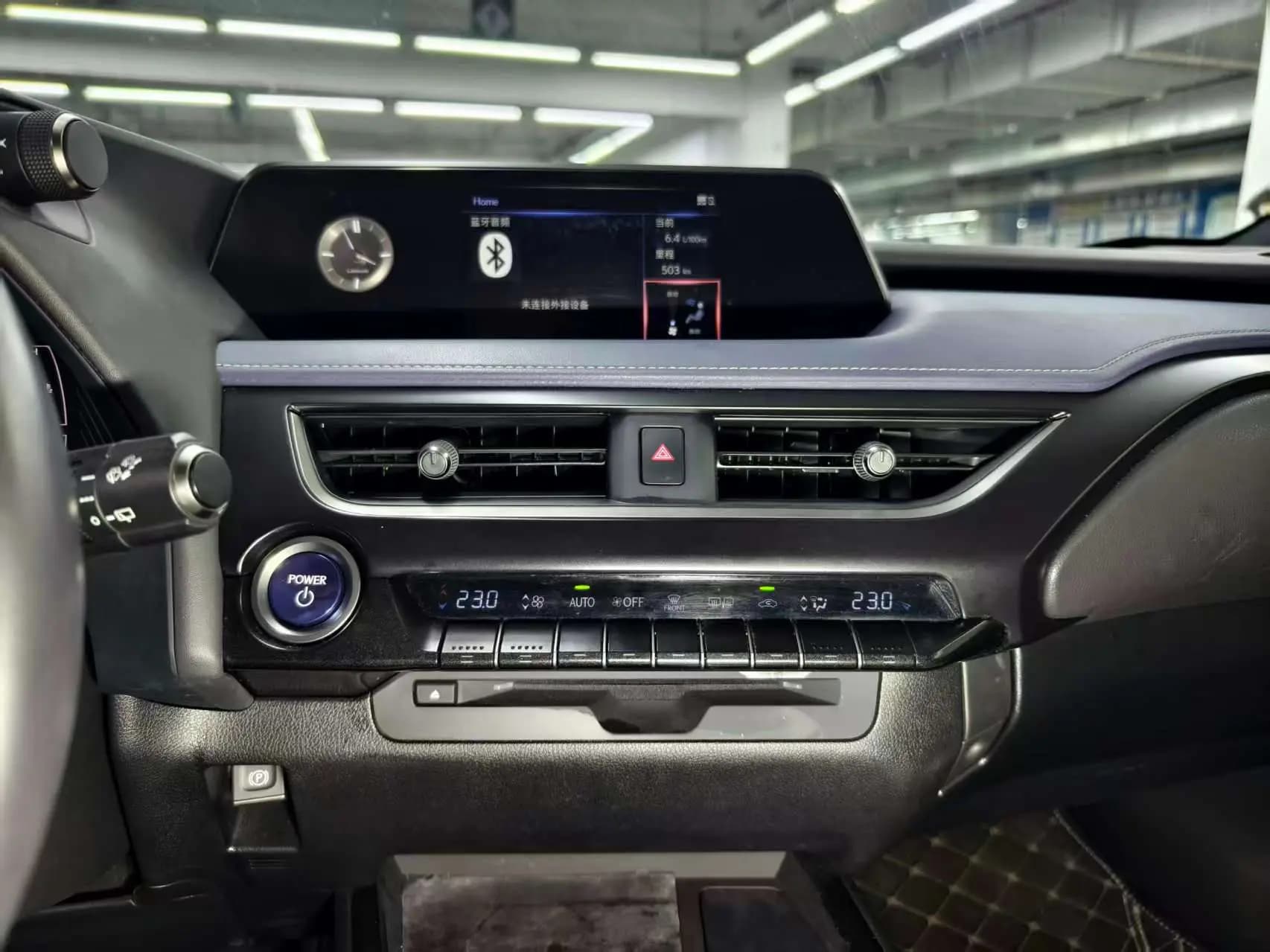 Lexus UX 2022 г. 21099 км. — фото 9
