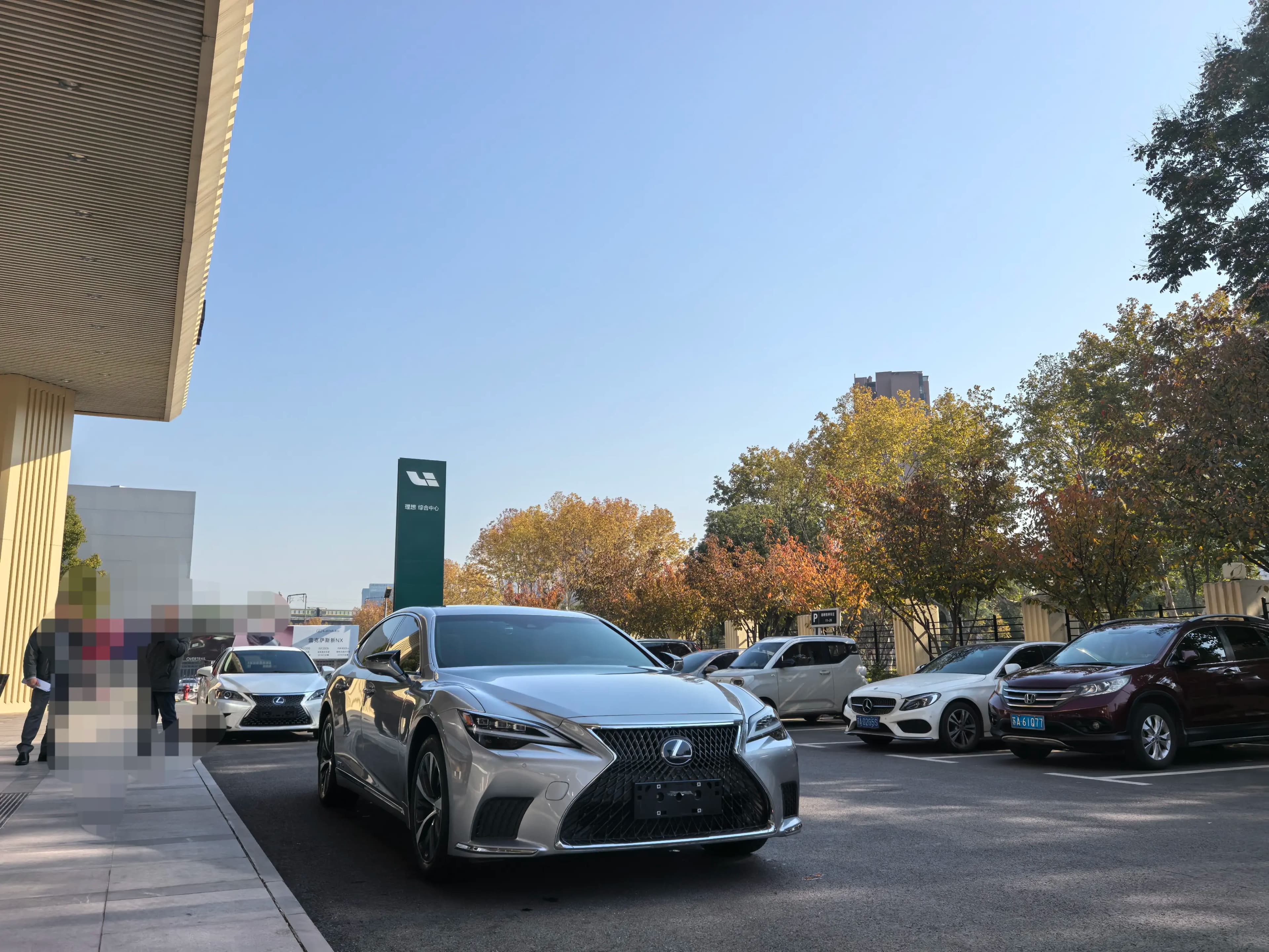 Lexus LS 2022 г. 31052 км. — фото 9