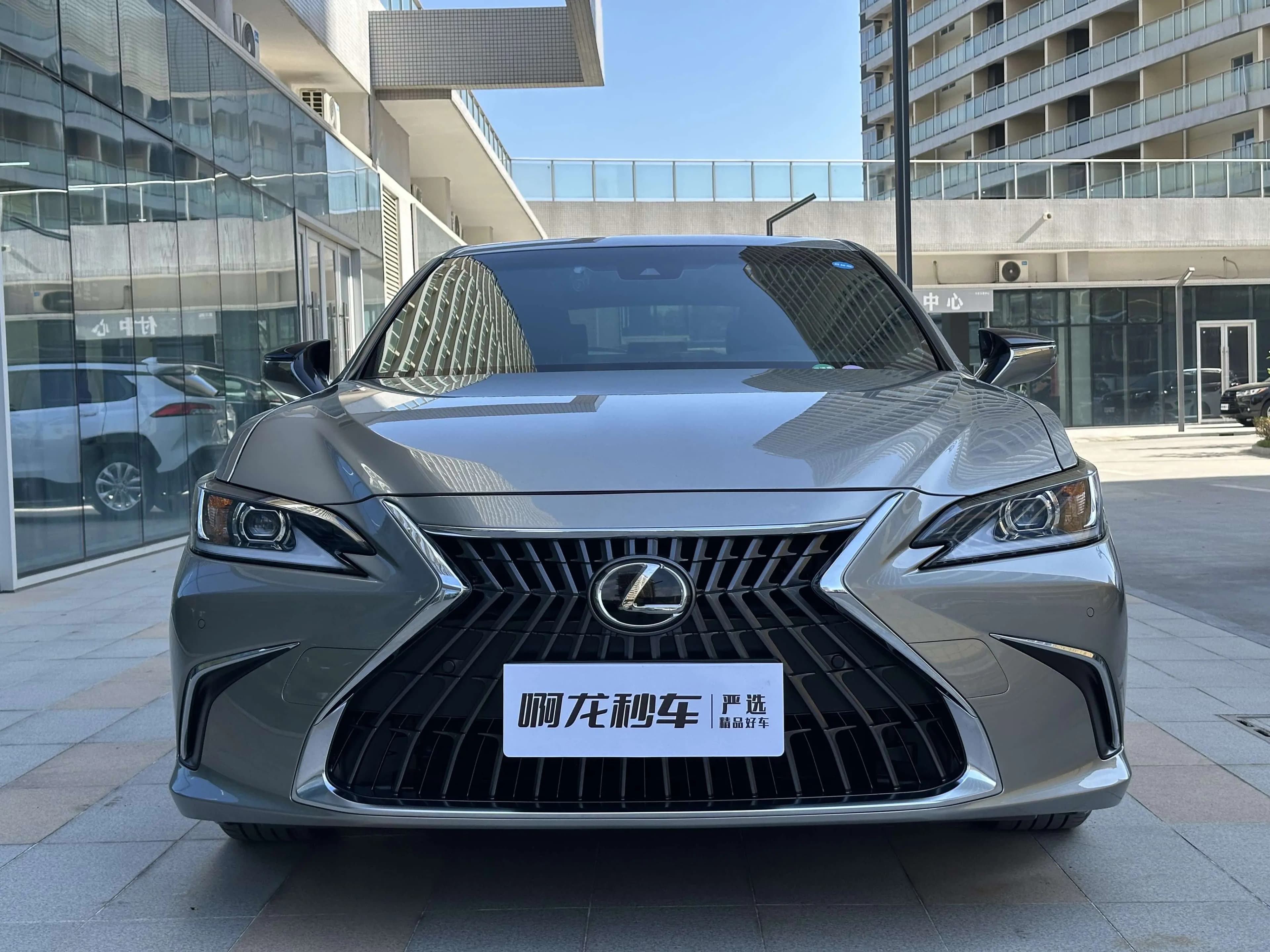 Lexus ES 2024 г. 8129 км. — фото 2