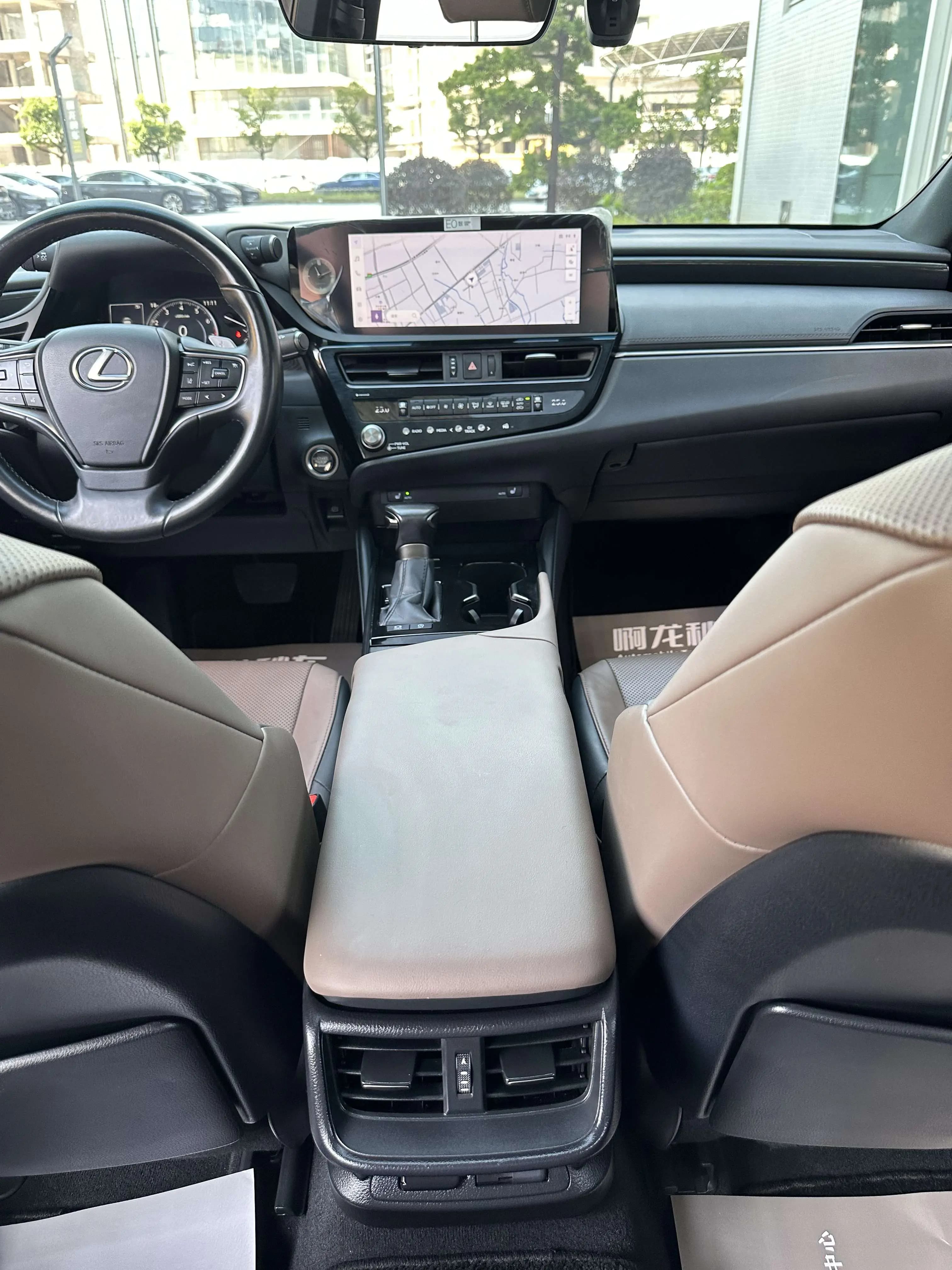 Lexus ES 2024 г. 8129 км. — фото 10