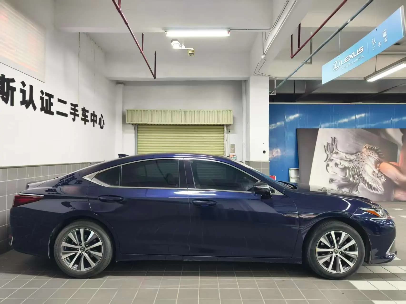 Lexus ES 2021 г. 84131 км. — фото 5