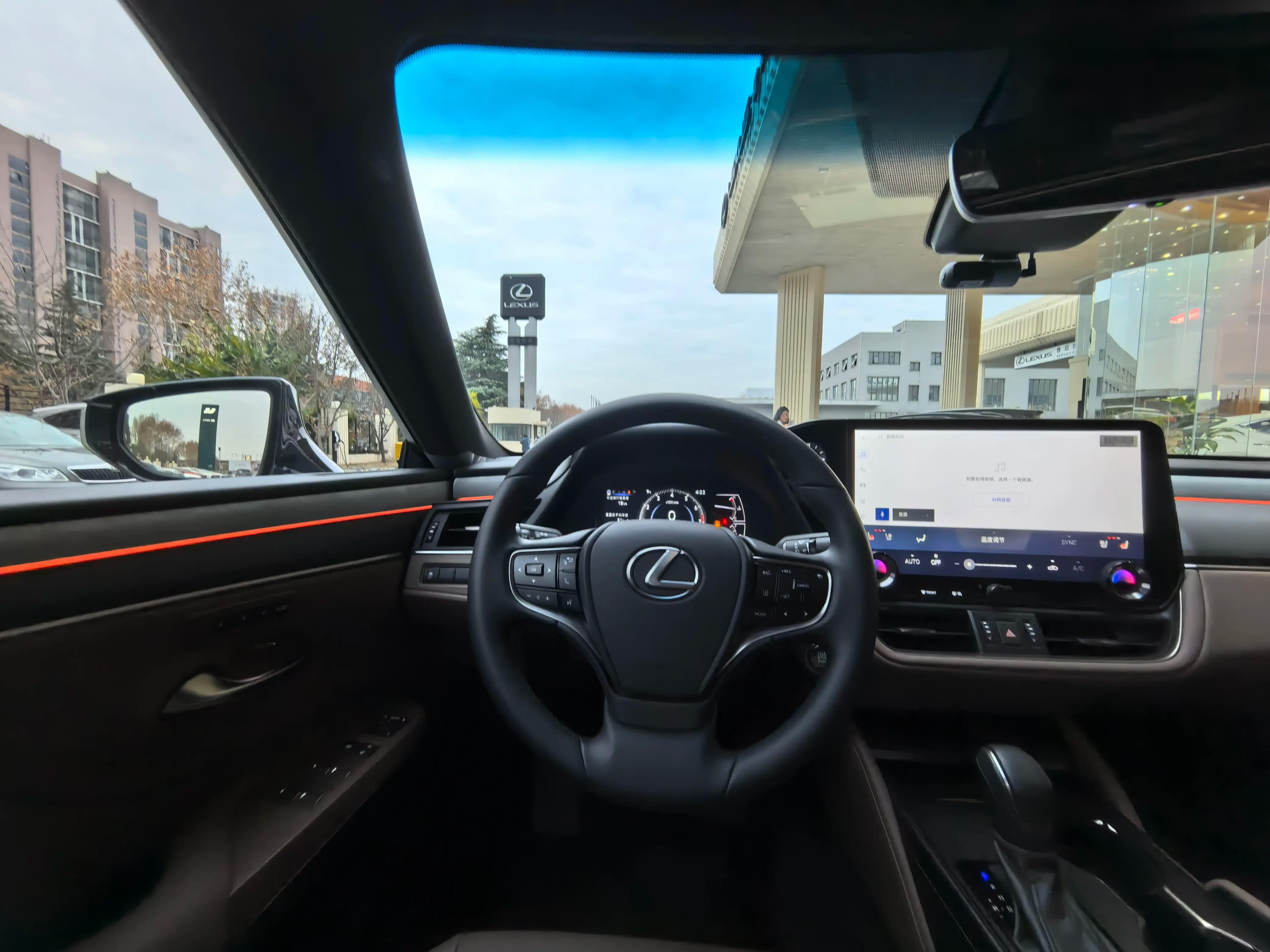 Lexus ES 2025 г. 4132 км. — фото 14