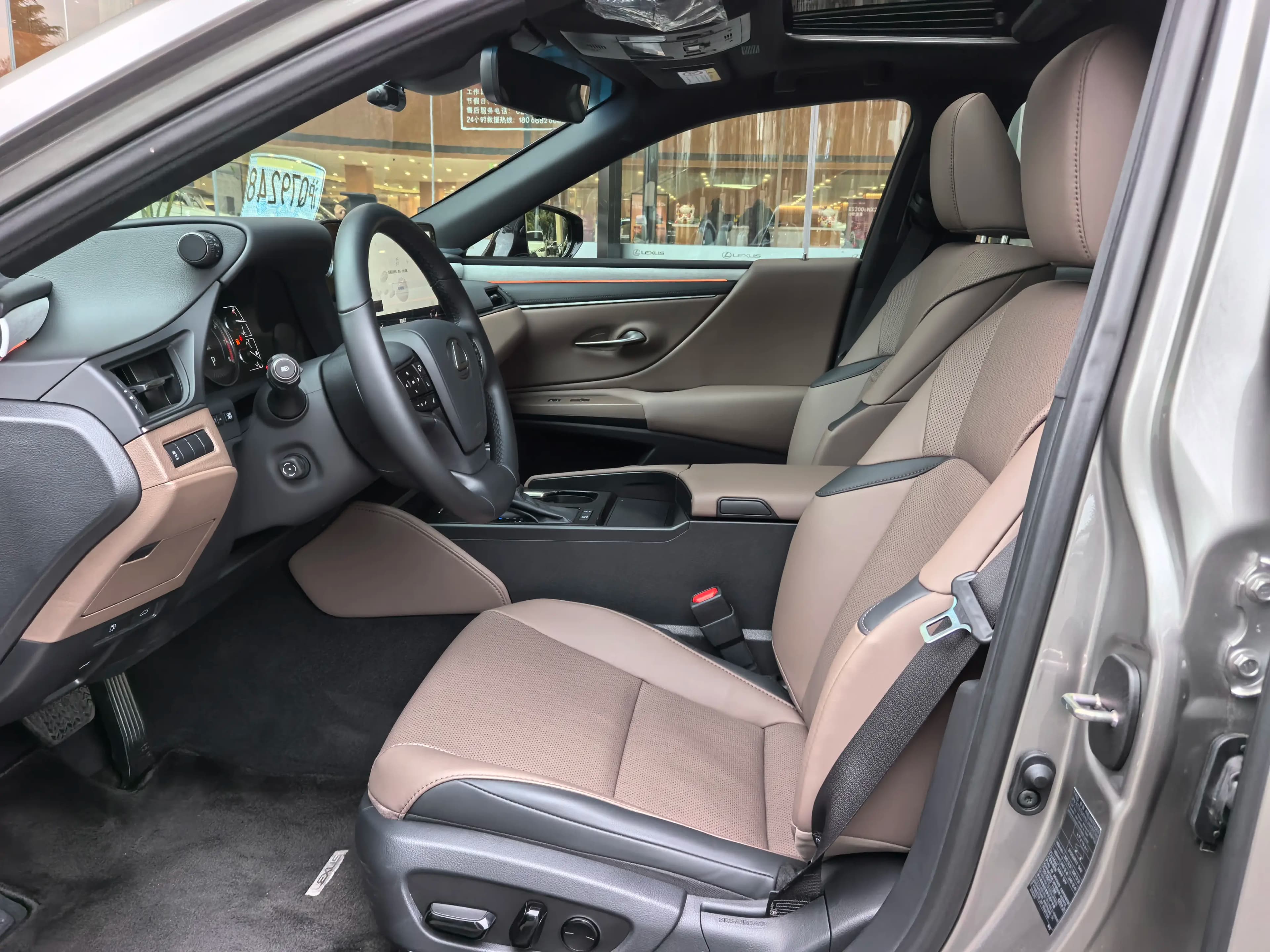 Lexus ES 2025 г. 4132 км. — фото 16