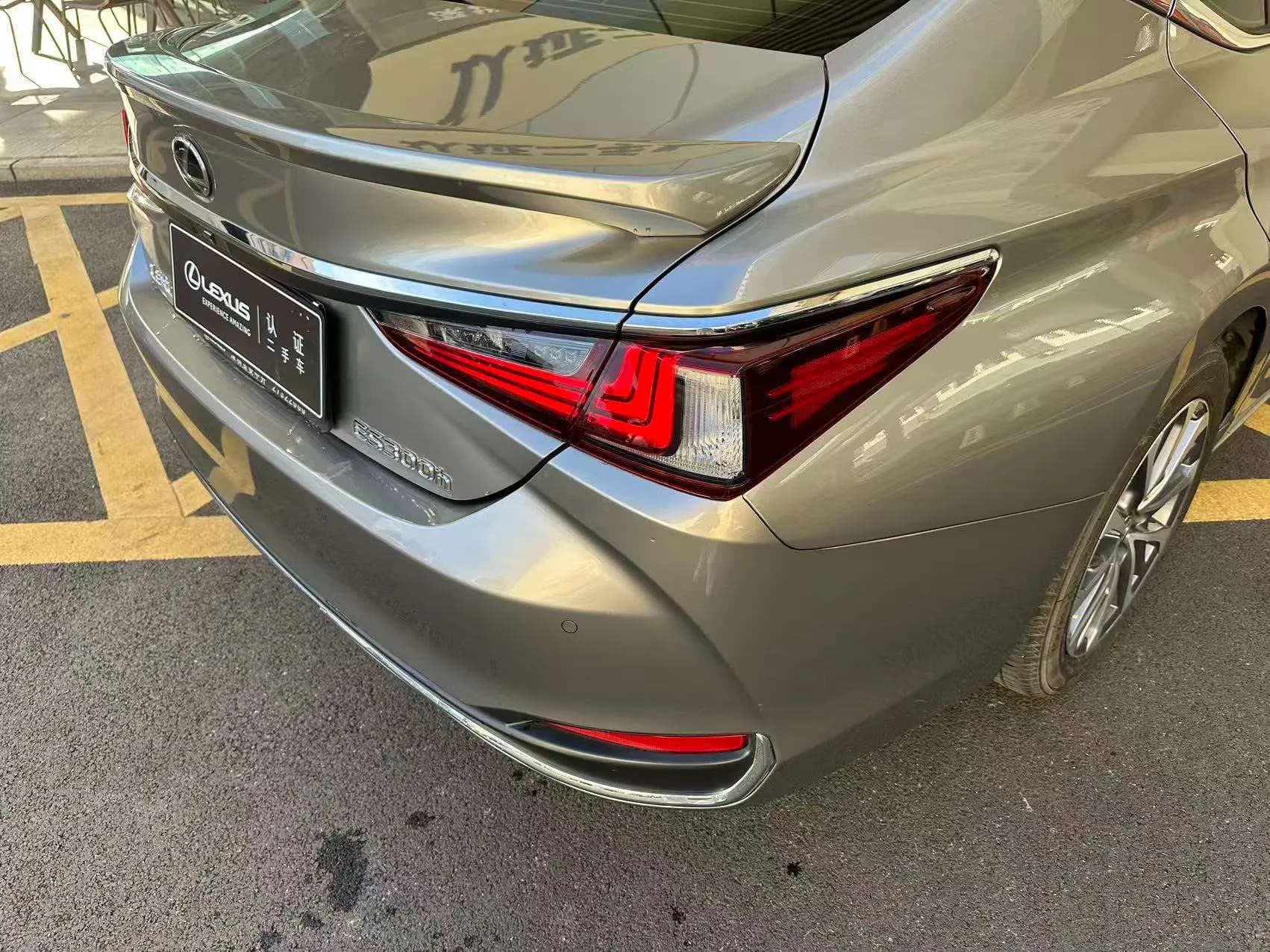 Lexus ES 2024 г. 28135 км. — фото 14