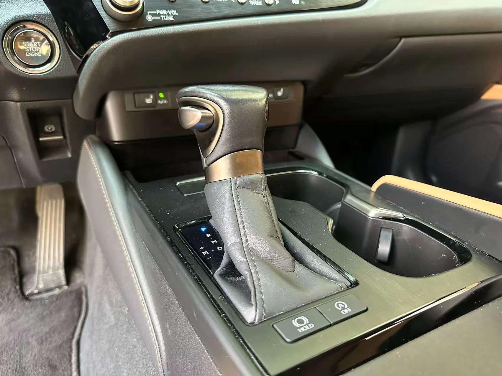 Lexus ES 2024 г. 27139 км. — фото 19