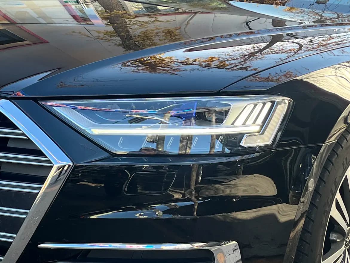 Audi A8 2021 г. 48023 км. — фото 9