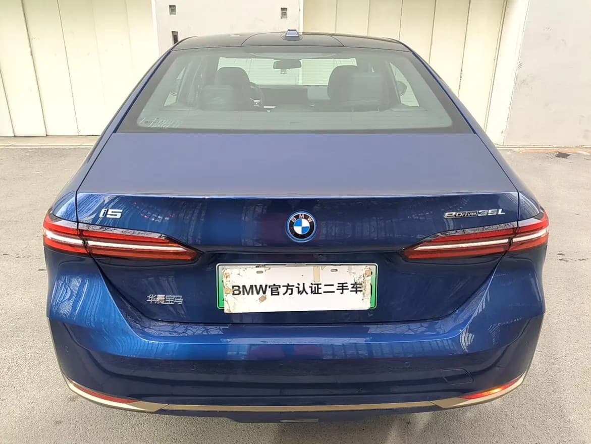 BMW i5 2024 г. 9760 км. — фото 4