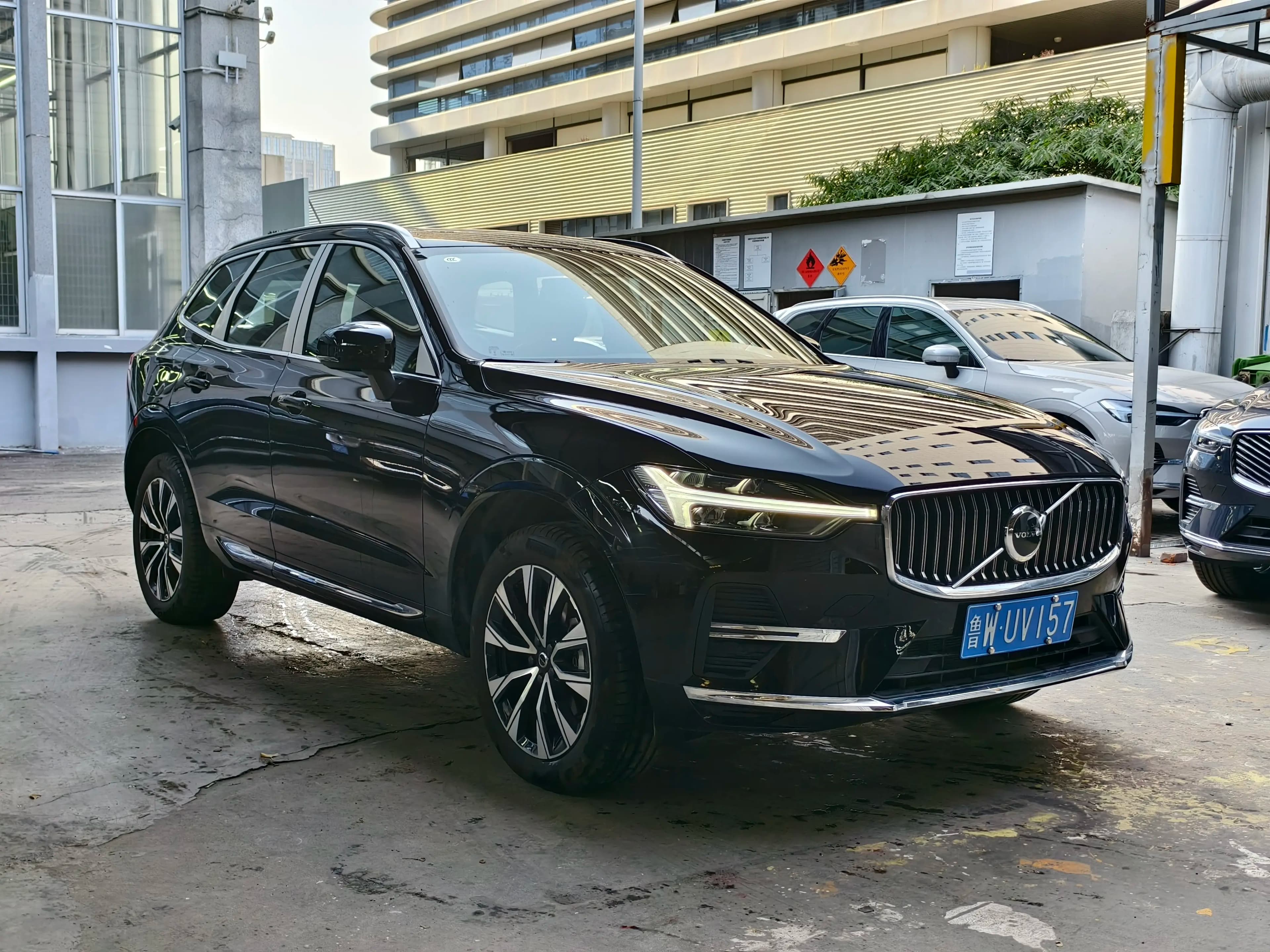 Volvo XC60 2025 г. 6114 км. — фото 3