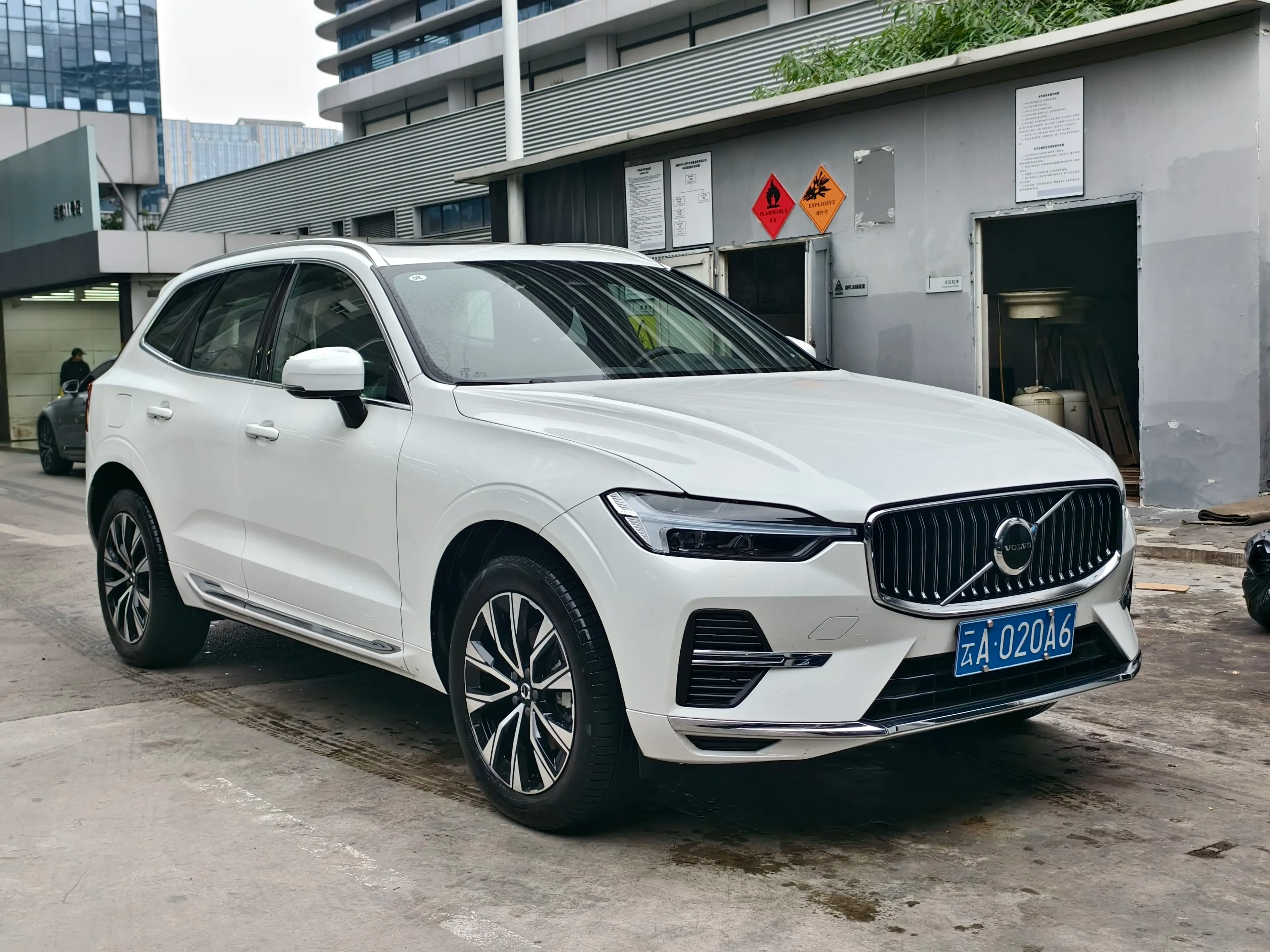 Volvo XC60 2025 г. 7115 км. — фото 3