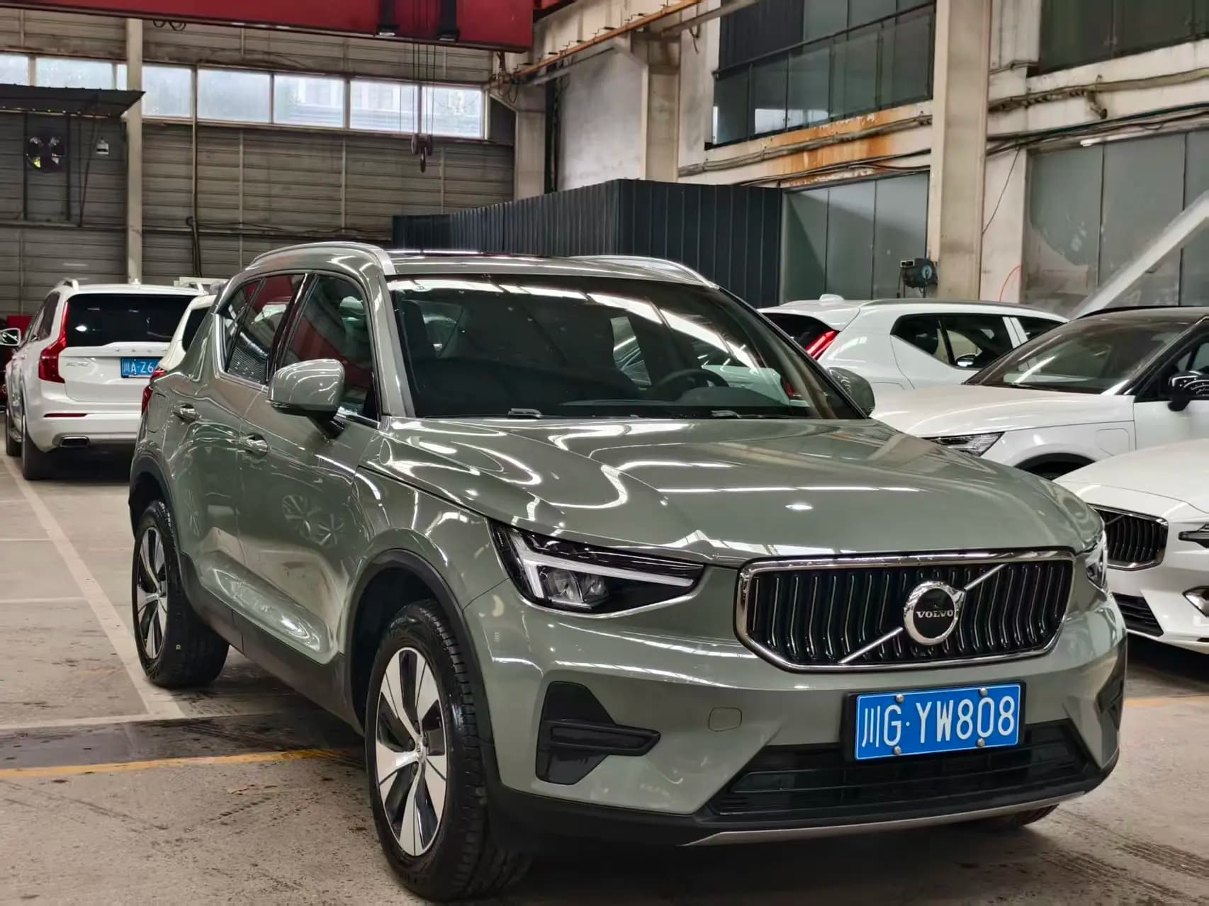 Volvo XC40 2025 г. 4099 км. — фото 3