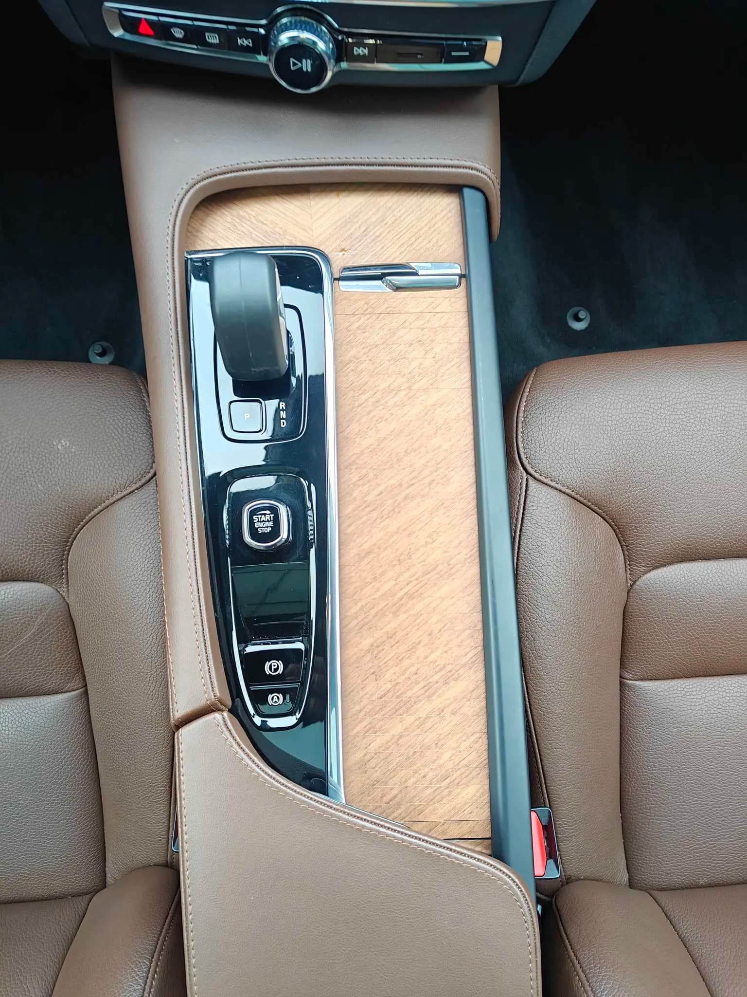 Volvo S90 2025 г. 5536 км. — фото 9