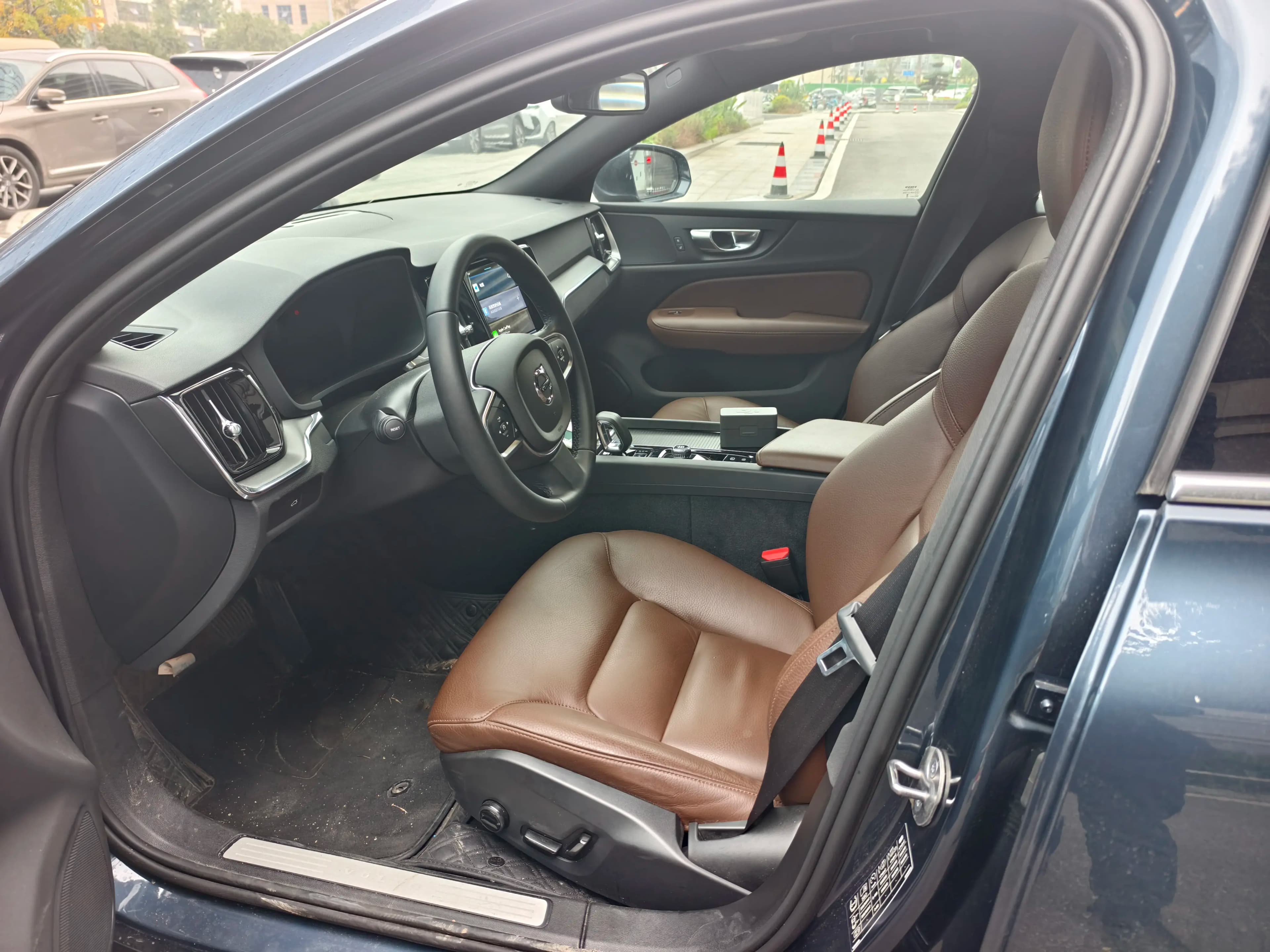 Volvo S60 2025 г. 16006 км. — фото 11