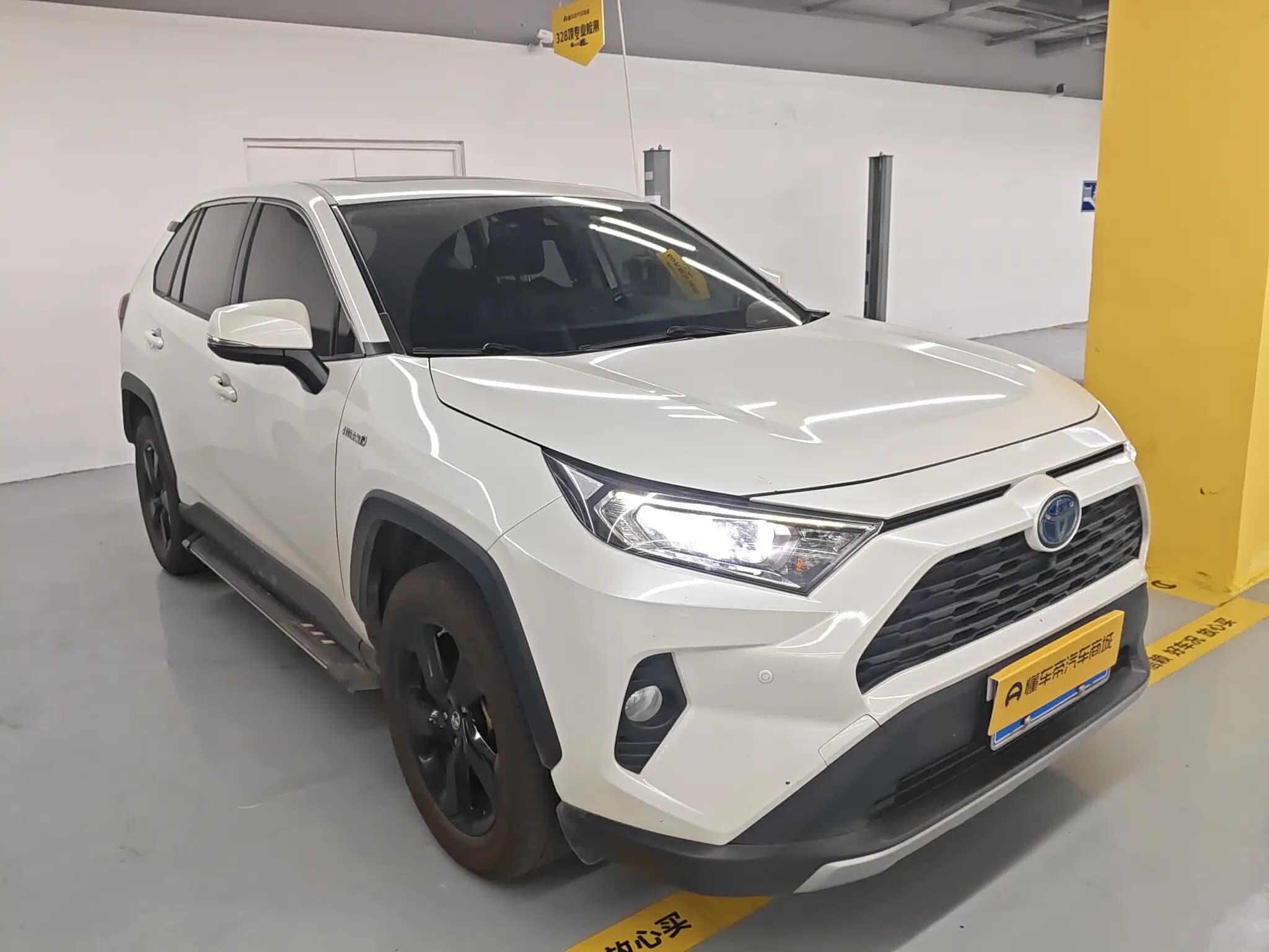 Toyota RAV4 2021 г. 81166 км. — фото 3
