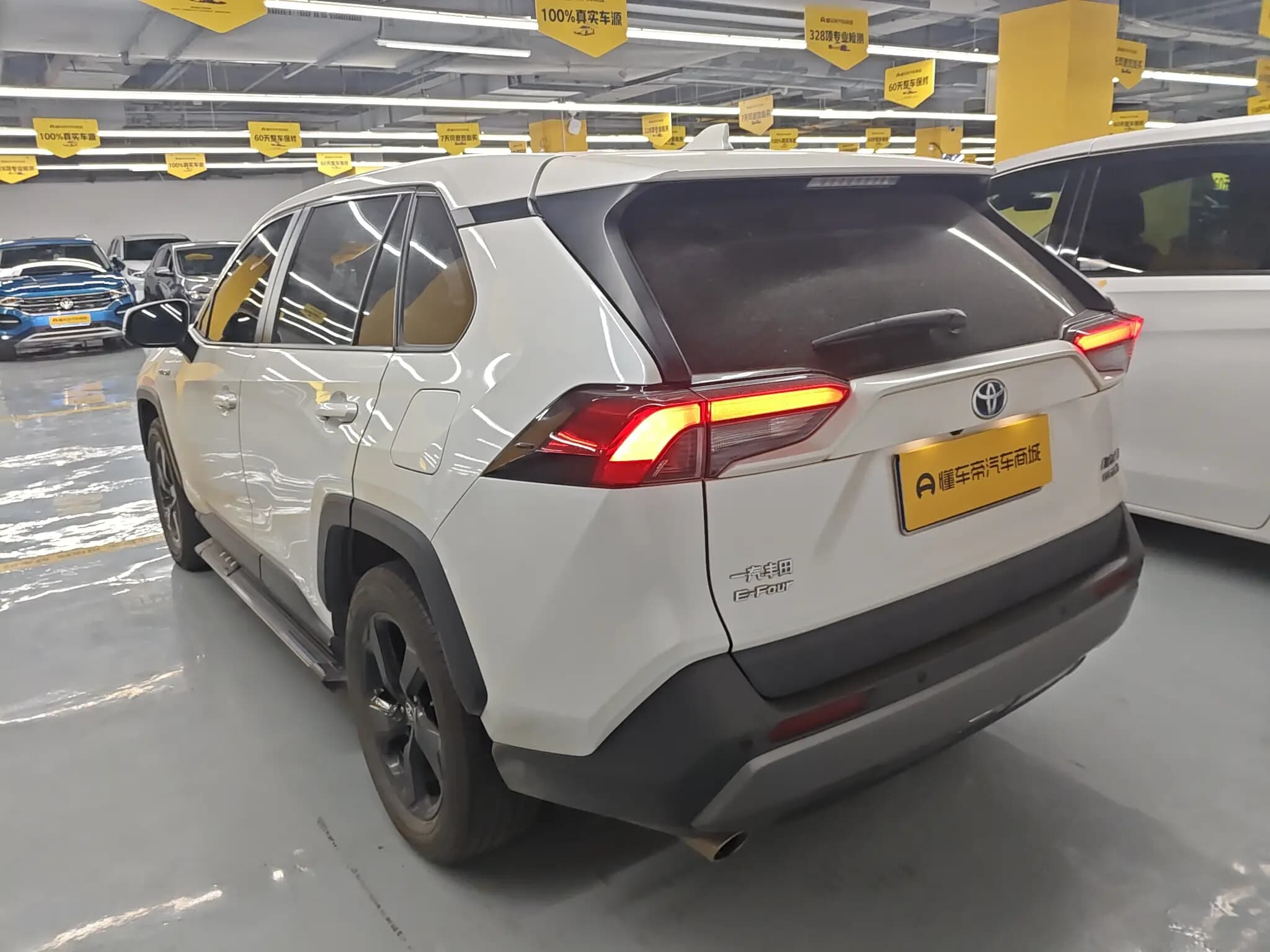 Toyota RAV4 2021 г. 81166 км. — фото 6