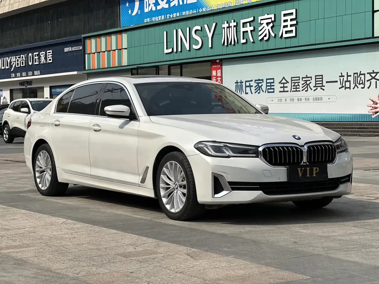 BMW 5 Series 2021 г. 144016 км. — фото 3