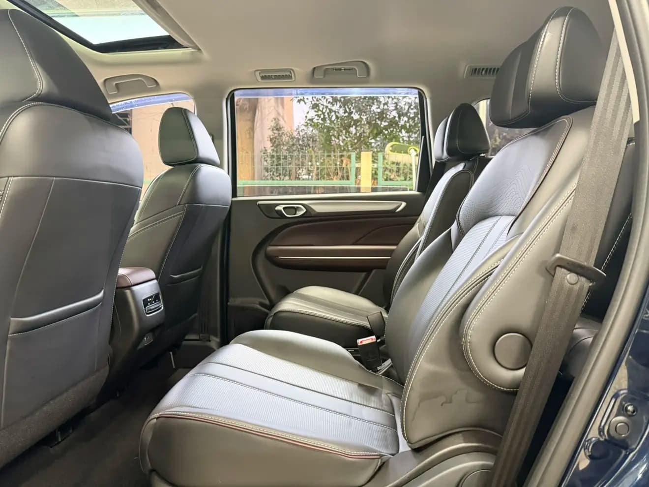 GAC Trumpchi M6 2025 г. 6949 км. — фото 14