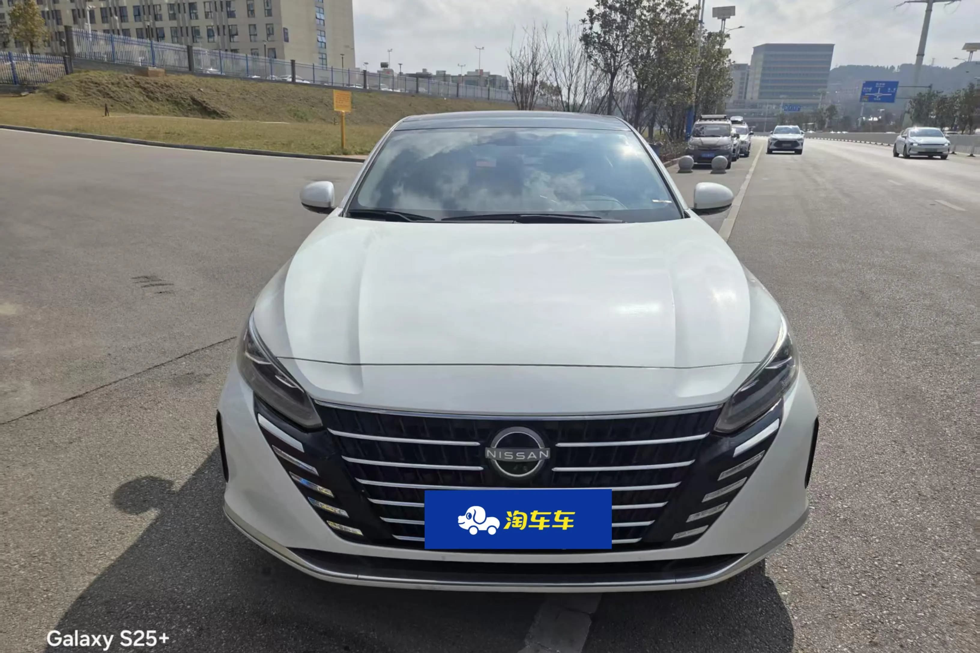 Nissan Altima 2023 г. 43732 км. — фото 2