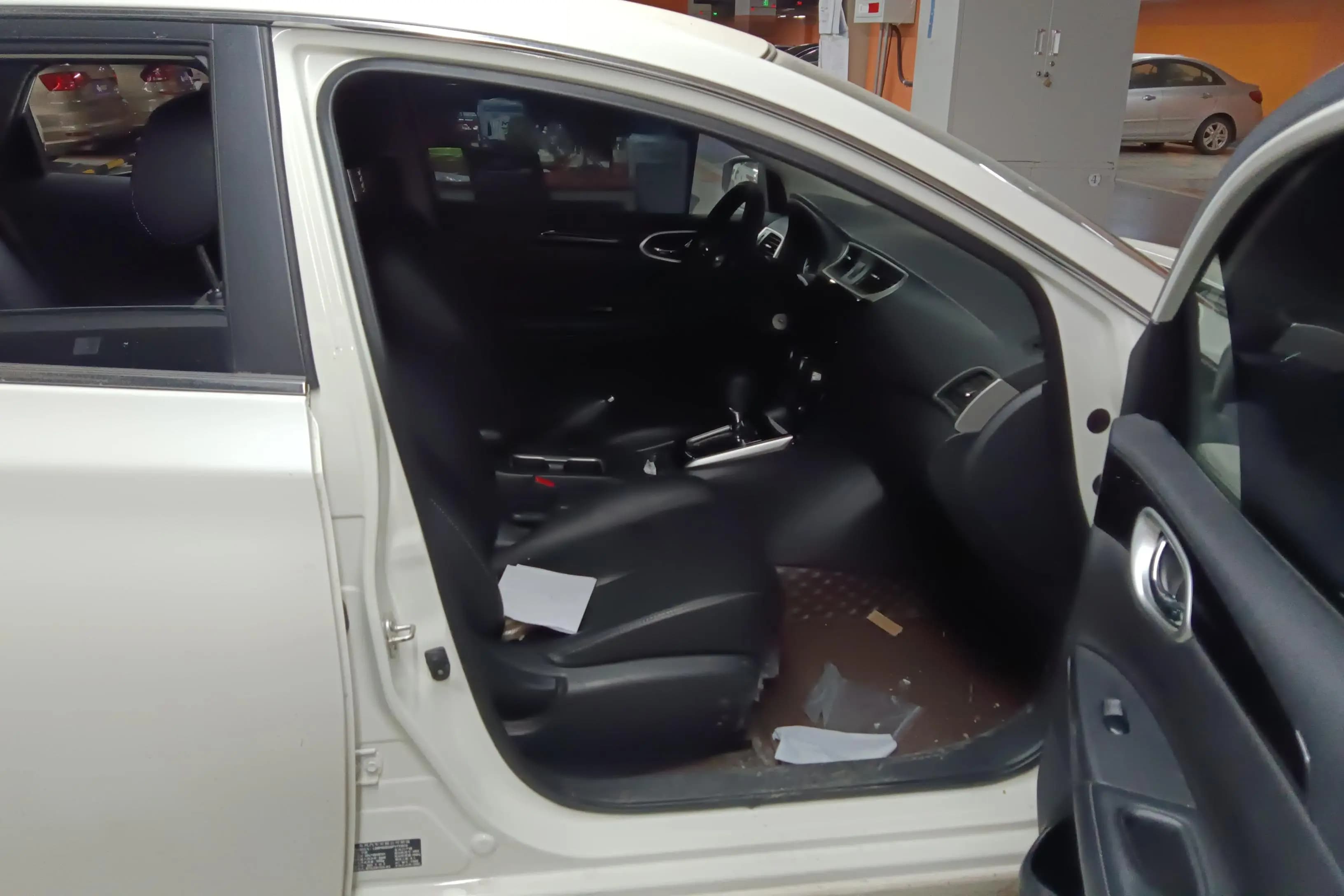 Nissan Sylphy 2024 г. 31359 км. — фото 15