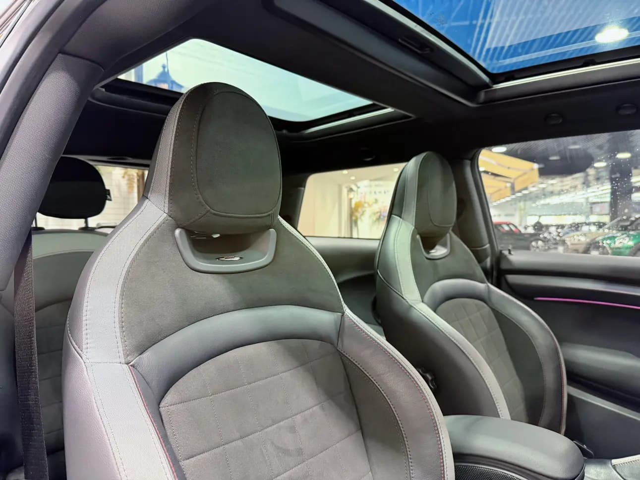MINI JCW 2022 г. 22300 км. — фото 6