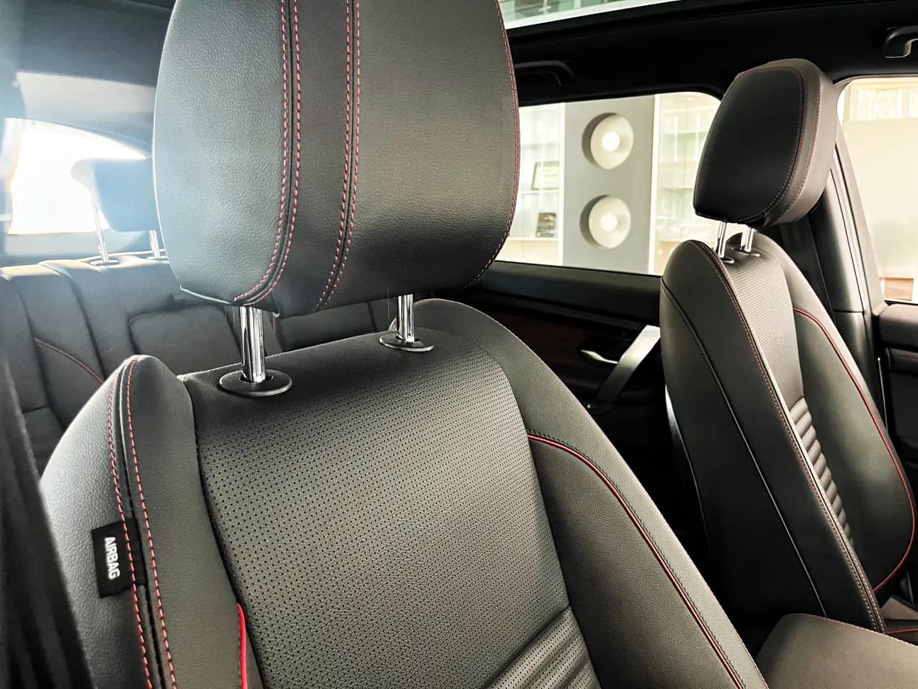 Land Rover Discover Sports 2023 г. 90047 км. — фото 7