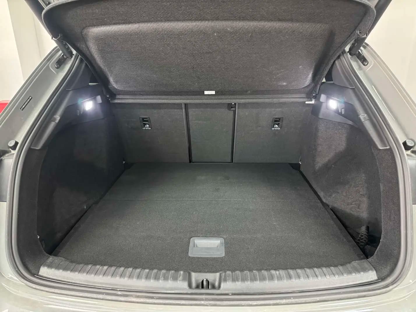 Audi Q4 e-tron 2024 г. 19977 км. — фото 13