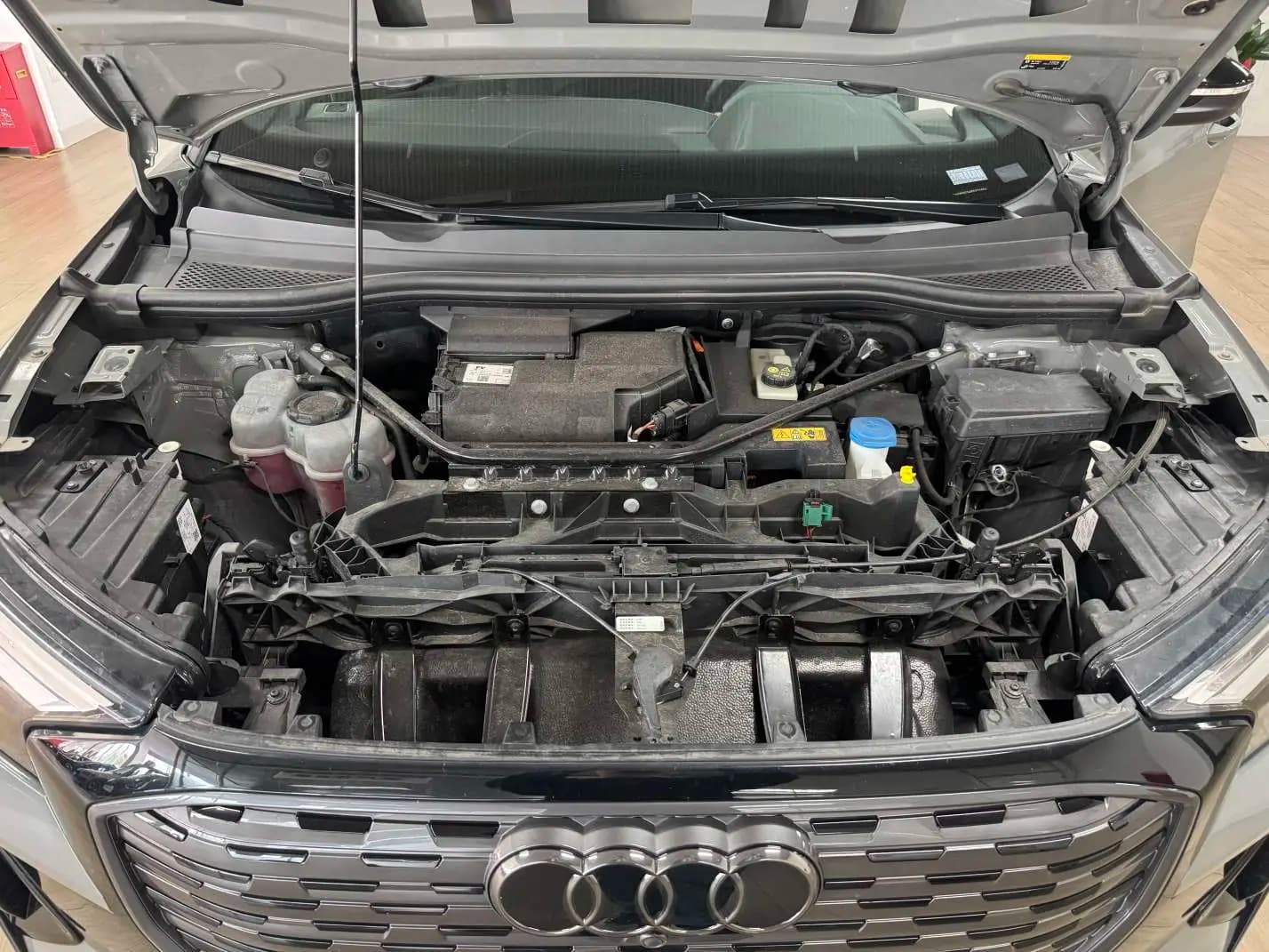 Audi Q4 e-tron 2024 г. 19977 км. — фото 6